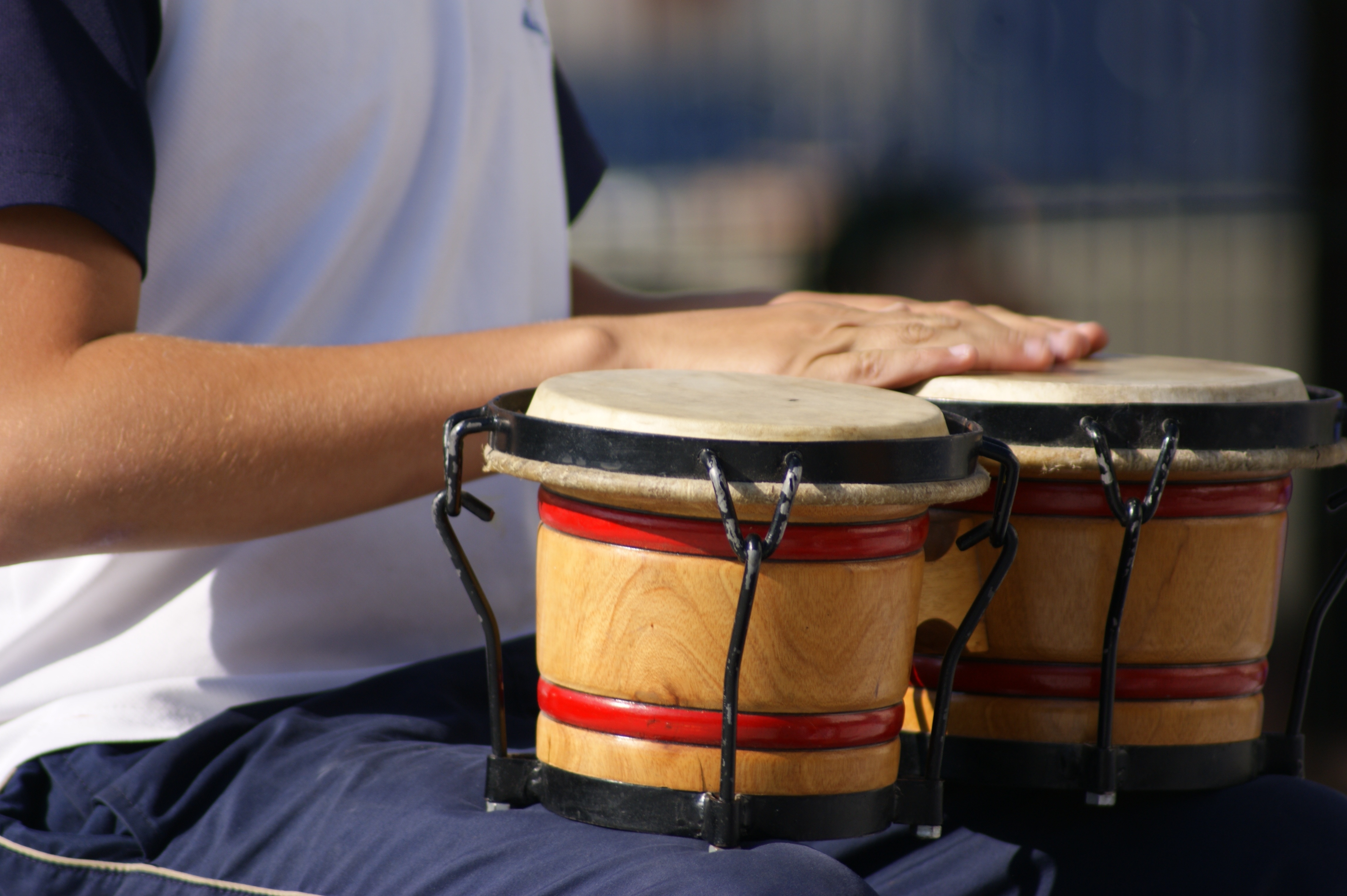 4600x3060 yellow and red bongo drums free image, Desktop