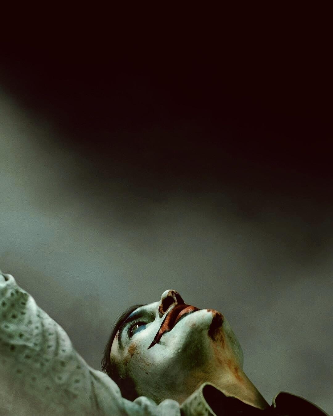 1080x1350 Joaquin Phoenix's Joker wallpaper, Phone