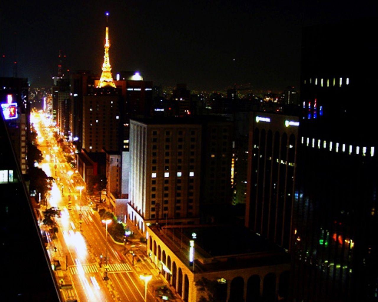 1280x1030 Wallpaper Capetown Sao Paulo Night Traffic, Desktop