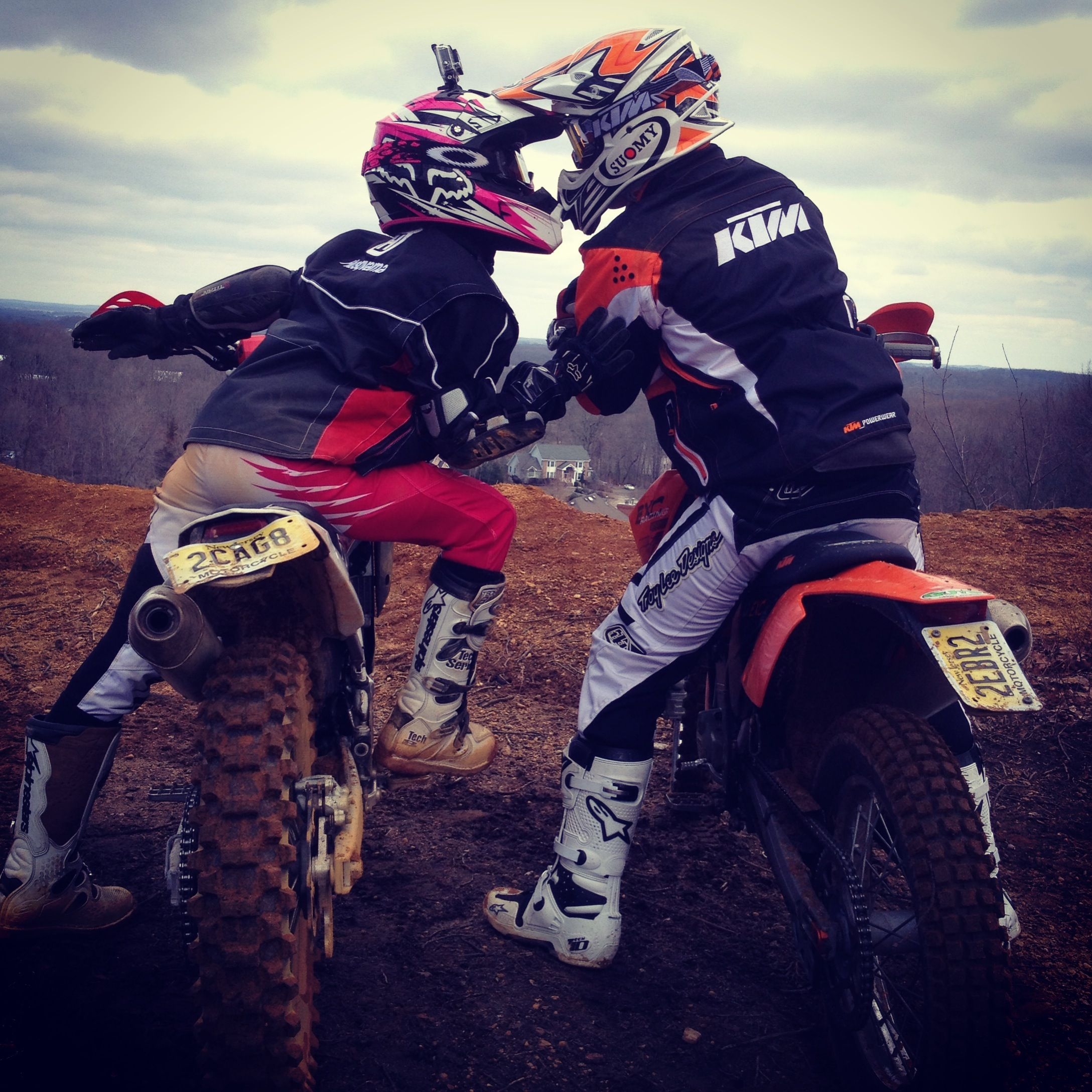 2180x2180 nothing better doing what you love with who you love. Motocross love, Motocross couple, Bike couple, Phone