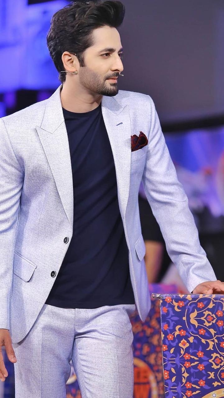 720x1280 Handsome Danish Taimoor's Latest Picture from Game Show Aisay, Phone