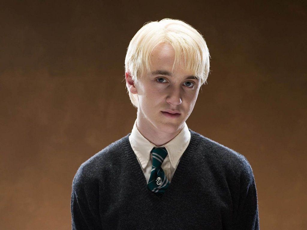 1030x770 draco malfoy uniform I love, Desktop