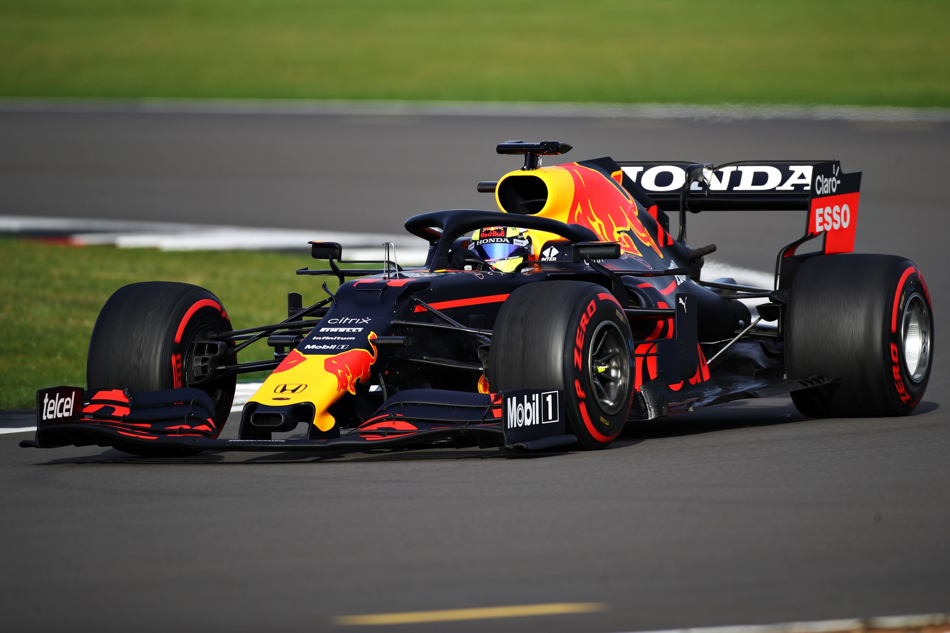 3200x2140 Formula 1: Are Red Bull already playing mind games?, Desktop