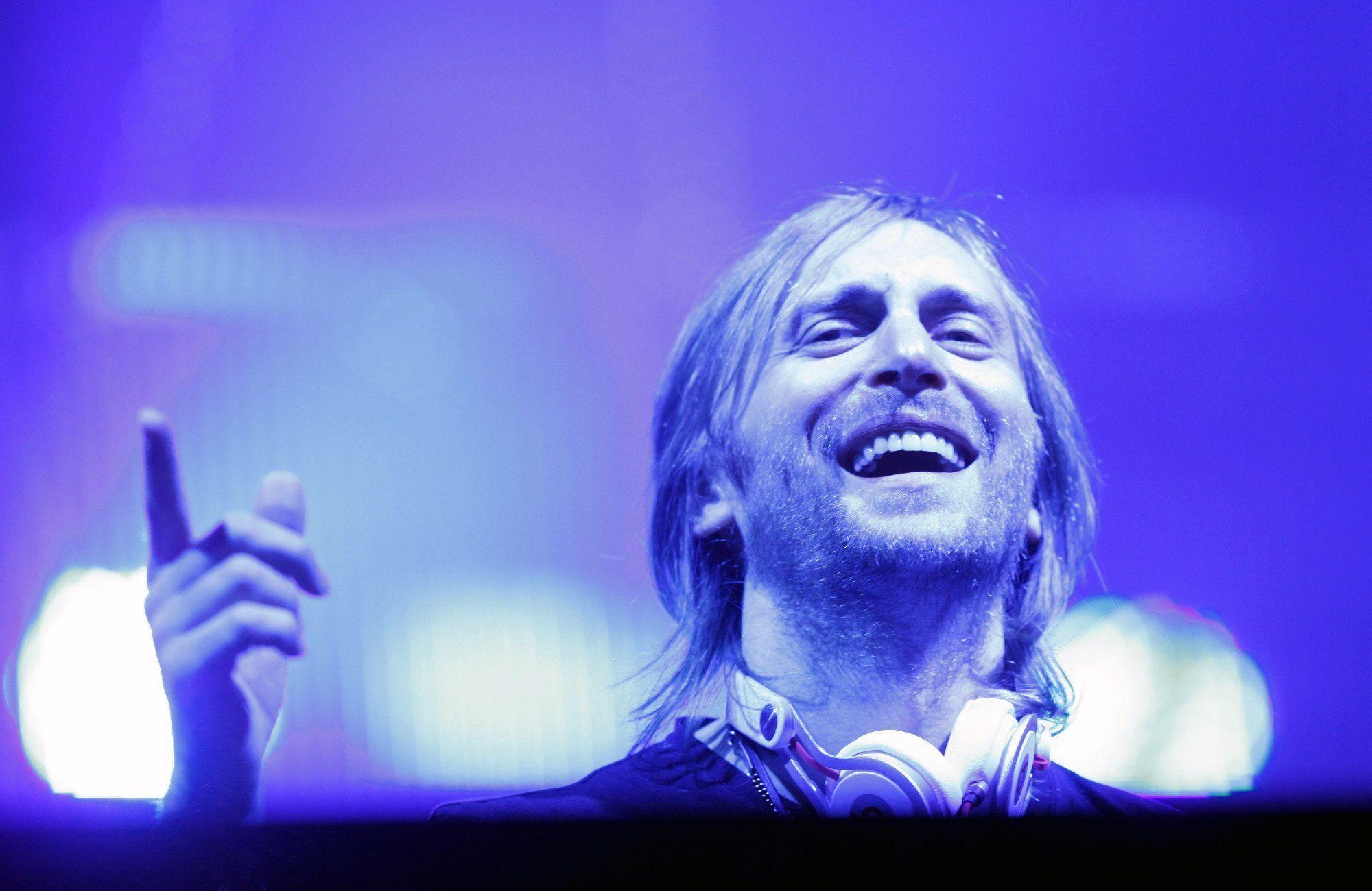 2000x1300 DAVID GUETTA house edm electro electronic disc jockey electropop, Desktop