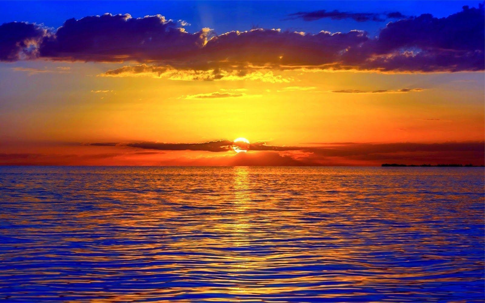 1600x1000 Blue Ocean Sunset, Desktop