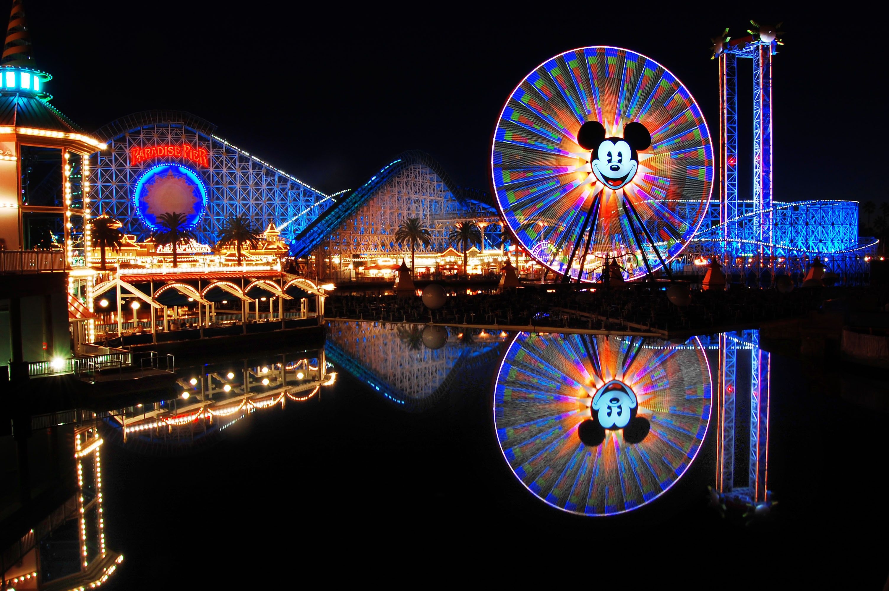 3010x2000 Disneyland California Wallpaper, Desktop