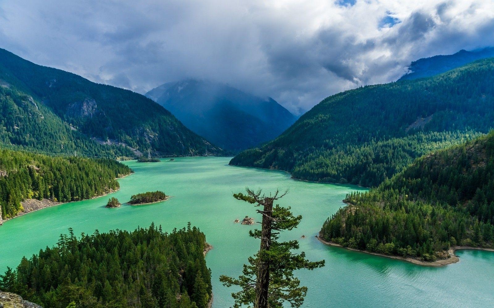 1600x1000 landscape, Nature, Green, Lake, Mountain, Forest, Clouds, Spring, Desktop