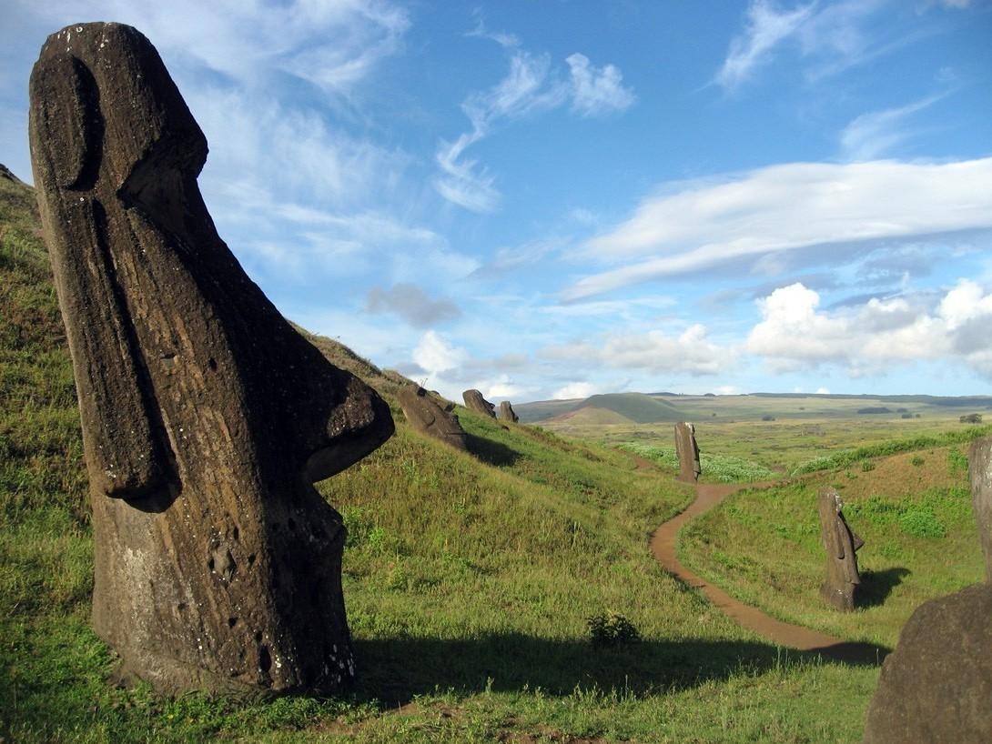 1090x820 clear sky statue island easter island landscape wallpaper and background, Desktop