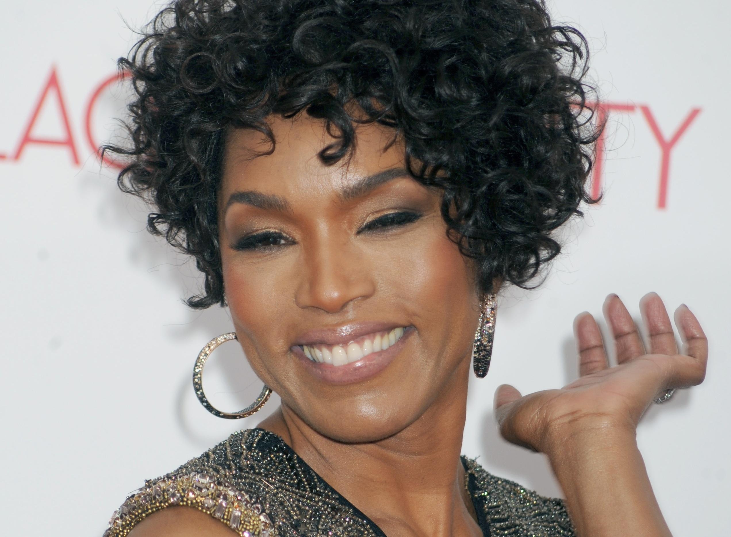 2550x1870 Angela Bassett Free HD Wallpaper Image Background, Desktop