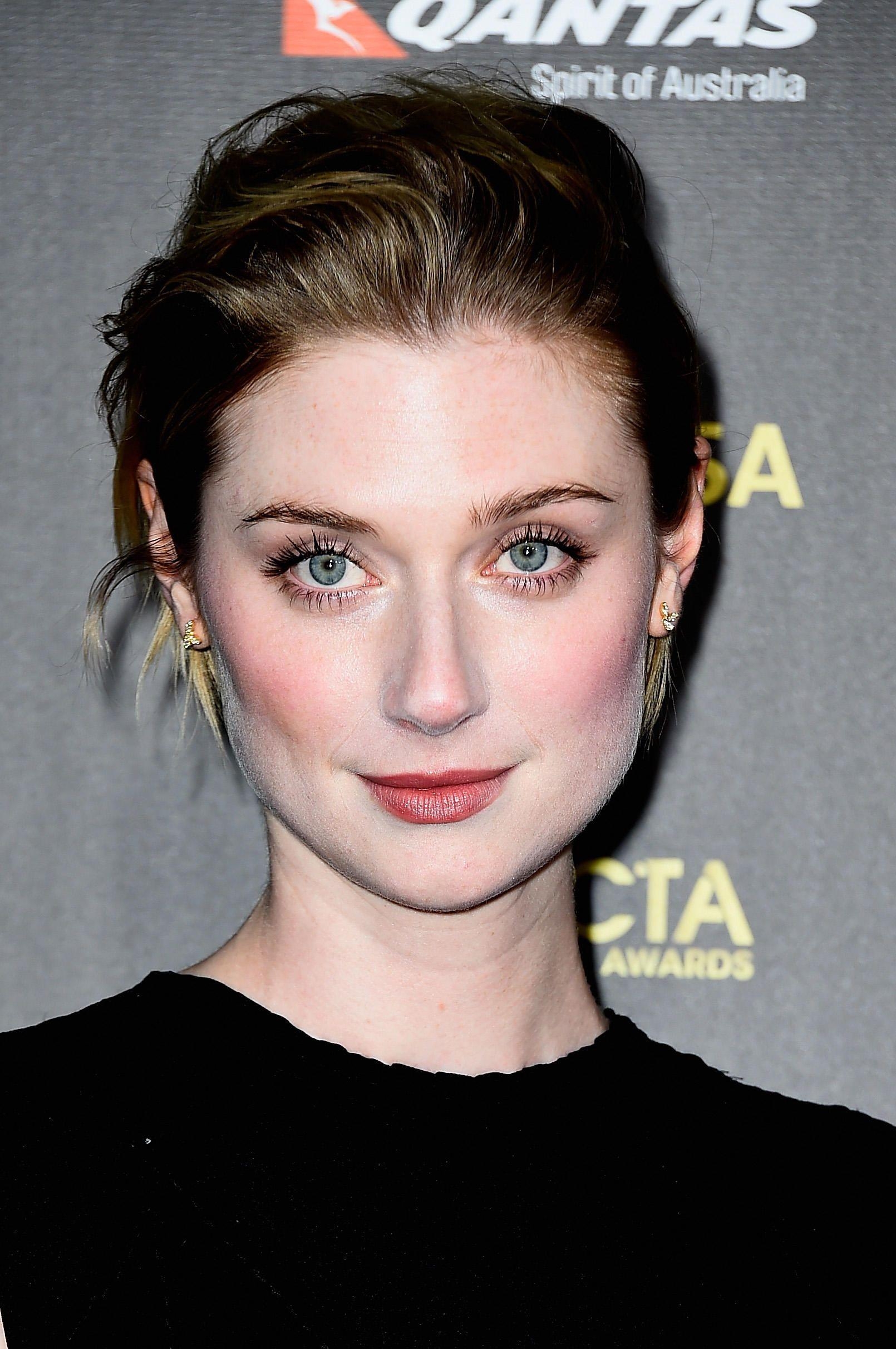 1610x2430 Elizabeth Debicki Picture and Photo, Phone