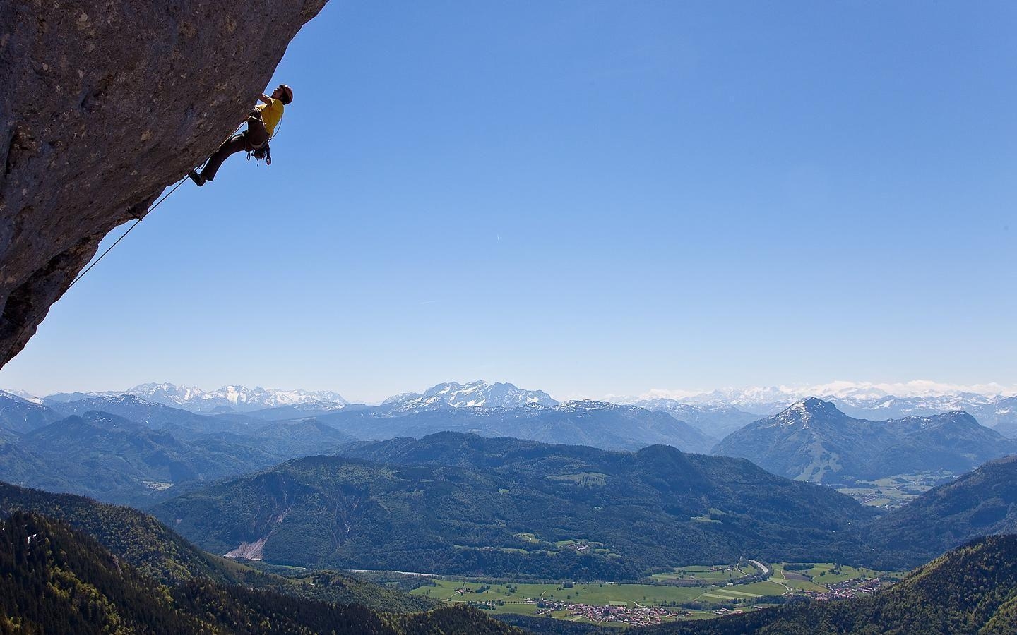 1440x900 Climbing Wallpaper HD Download, Desktop