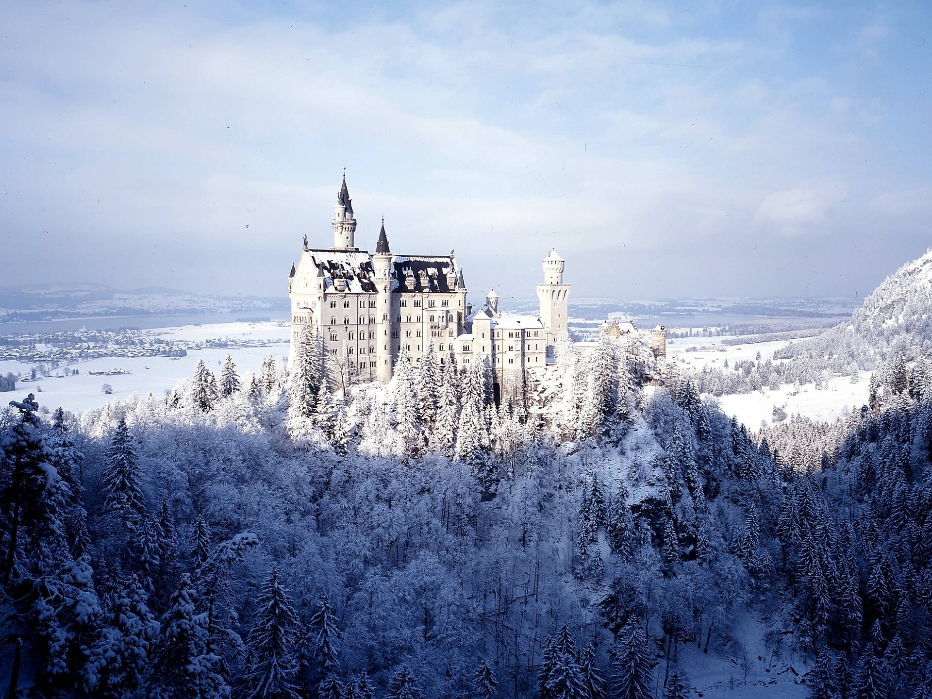 1920x1440 Stuning Magic Winter HD Wallpaper, Desktop
