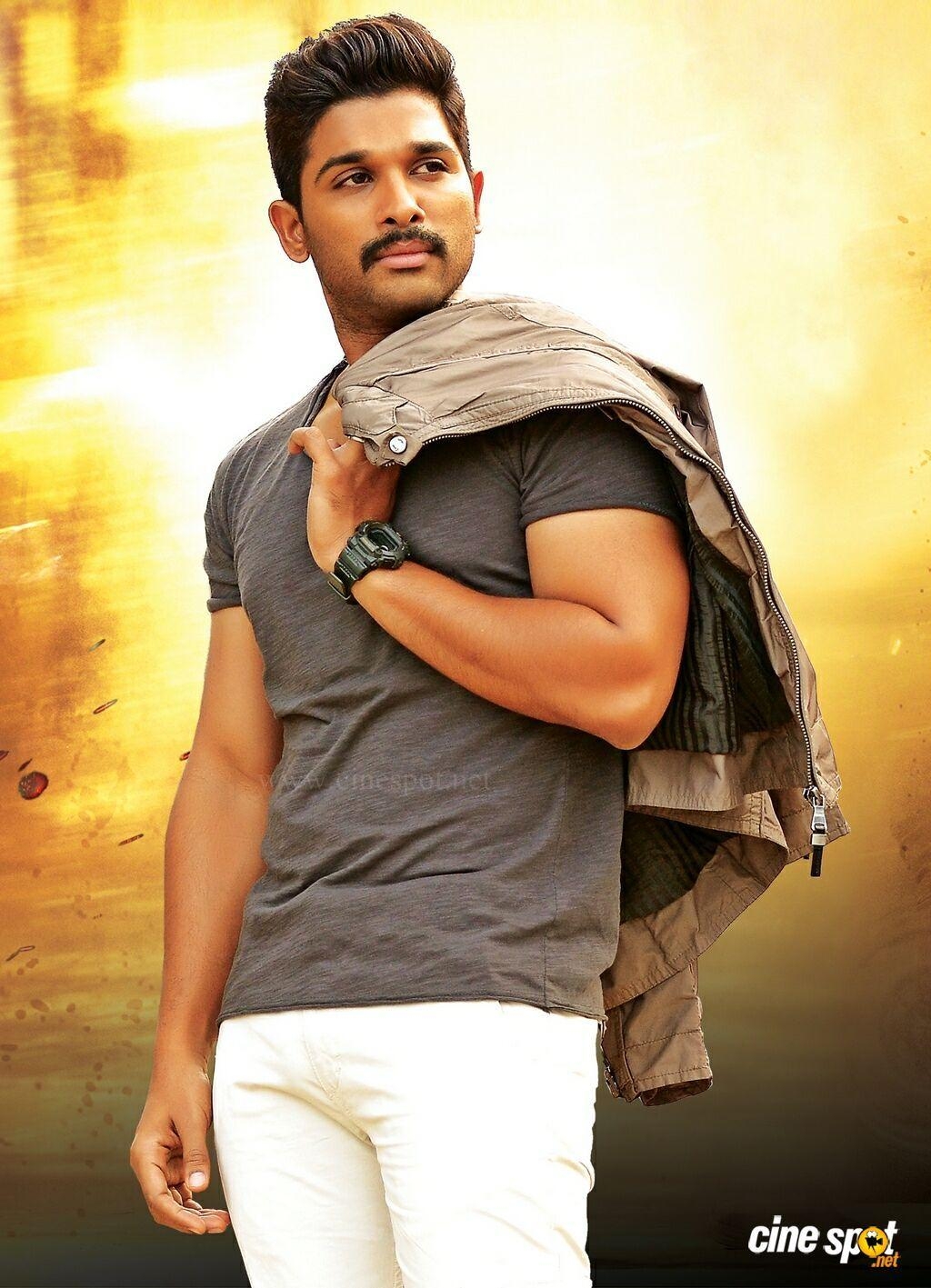 1030x1420 sarrainodu. Allu arjun wallpaper.in.com, Phone