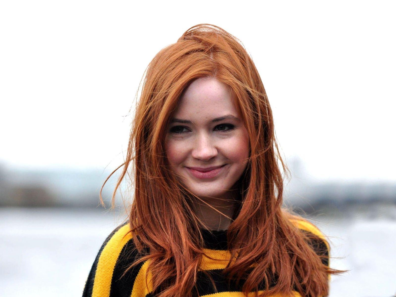 1600x1200 High Quality Karen Gillan Wallpaper. Full HD Picture, Desktop