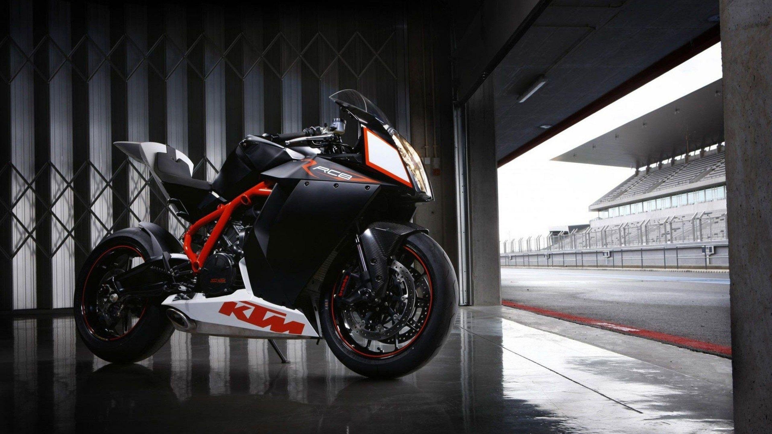2560x1440 Black Motorcycle HD Wallpaper, Desktop