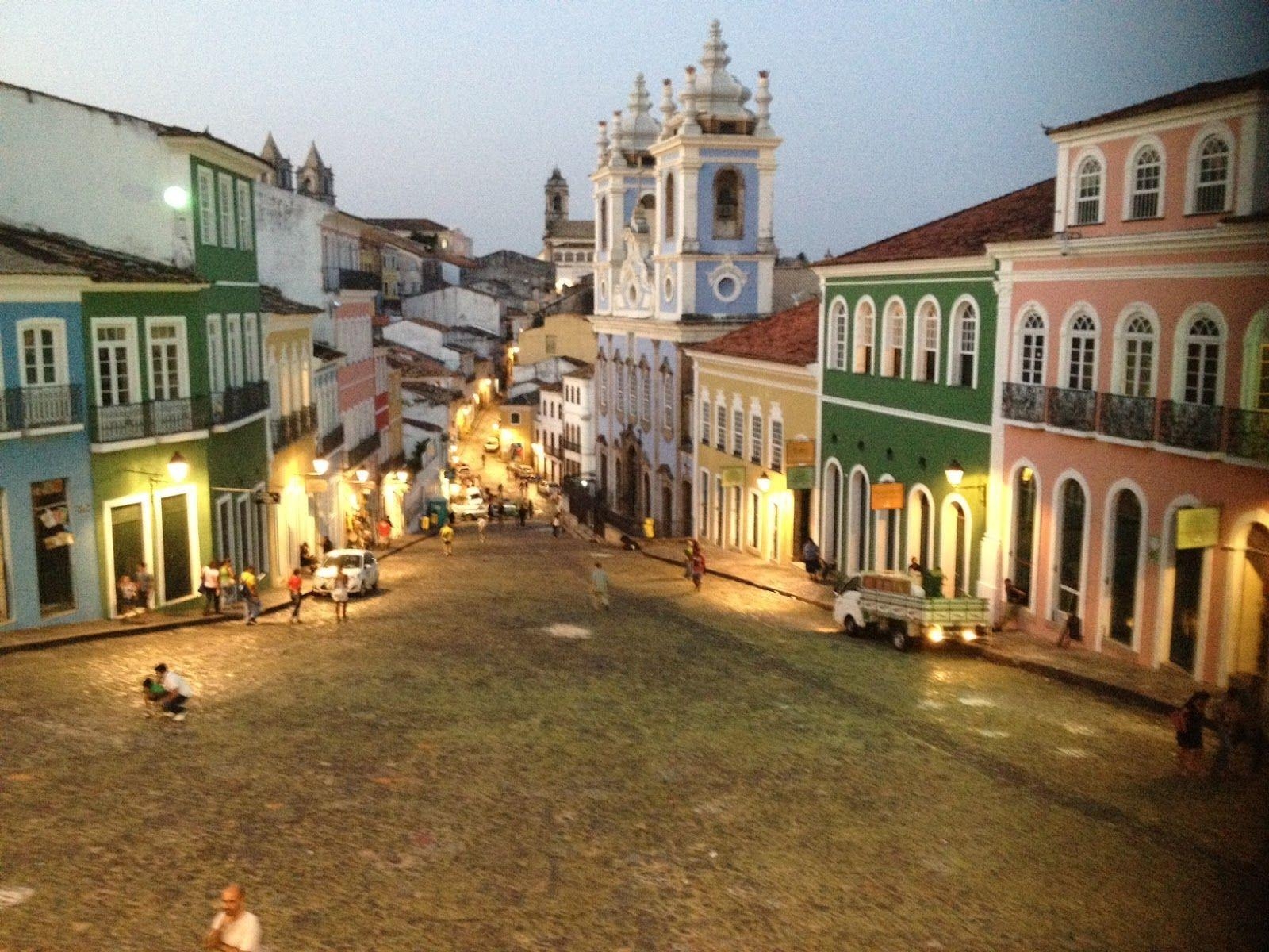 1600x1200 Pelourinho, Salvador, Bahia, Desktop