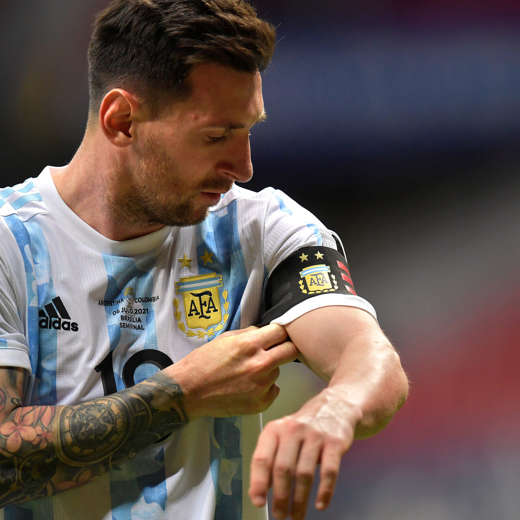 1800x1800 Copa América Final: Lionel Messi Tries to Slay His Ghosts, Desktop