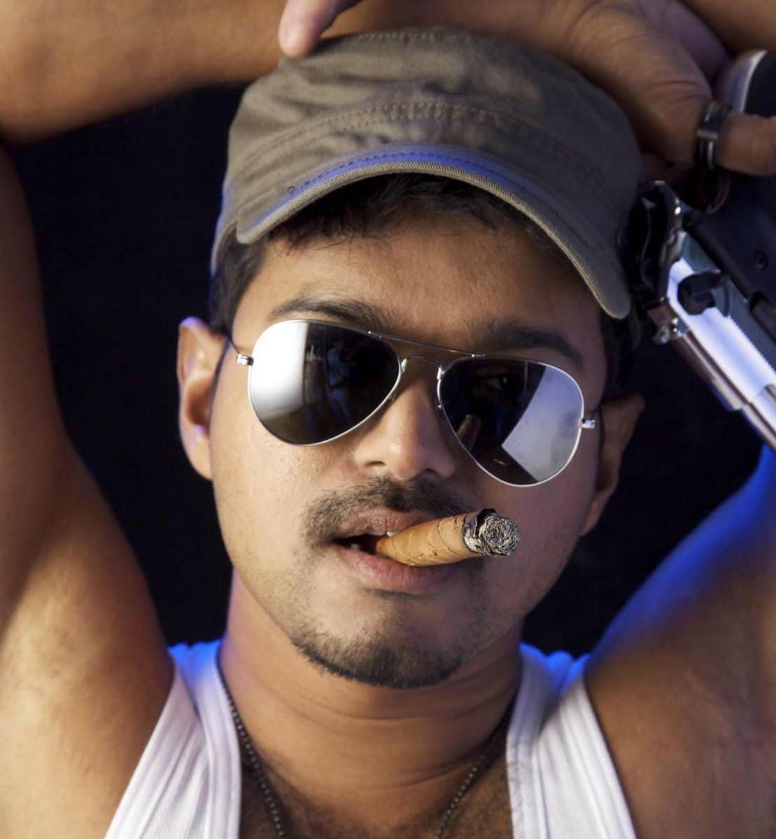 1110x1200 Gajan - #Thalapathy #Vijay #Thuppakki HD stills without, Phone