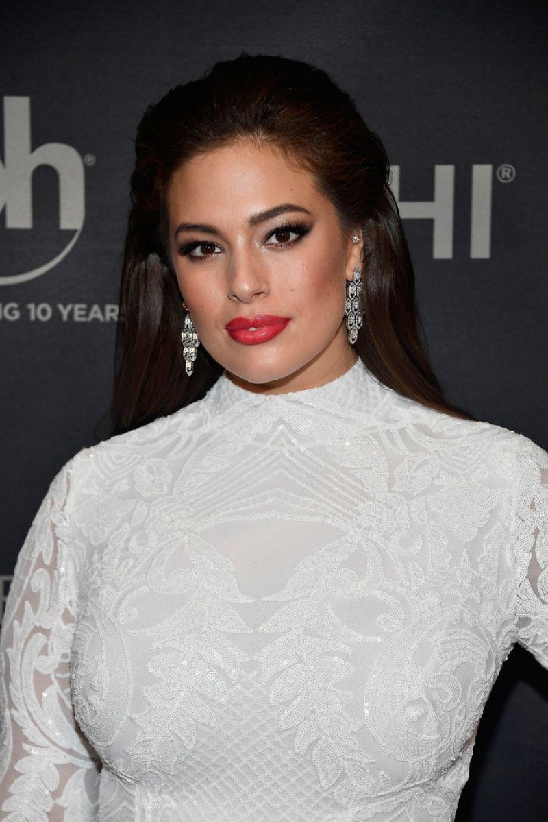 800x1200 HQ Photo of HOT Ashley Graham in white dress at 2017 Miss, Phone