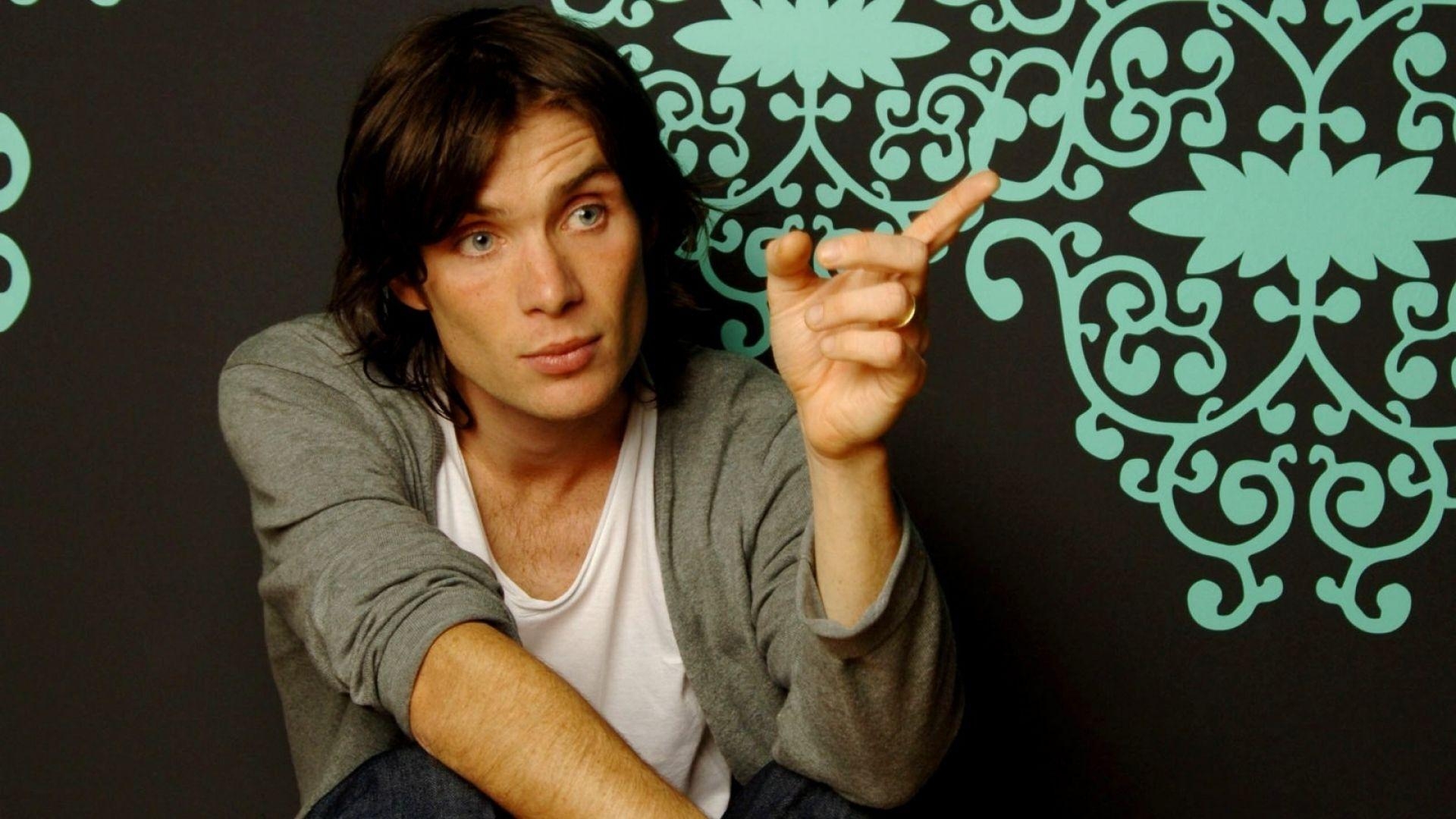 1920x1080 Download Wallpaper  cillian murphy, gesture, photohoot, Desktop