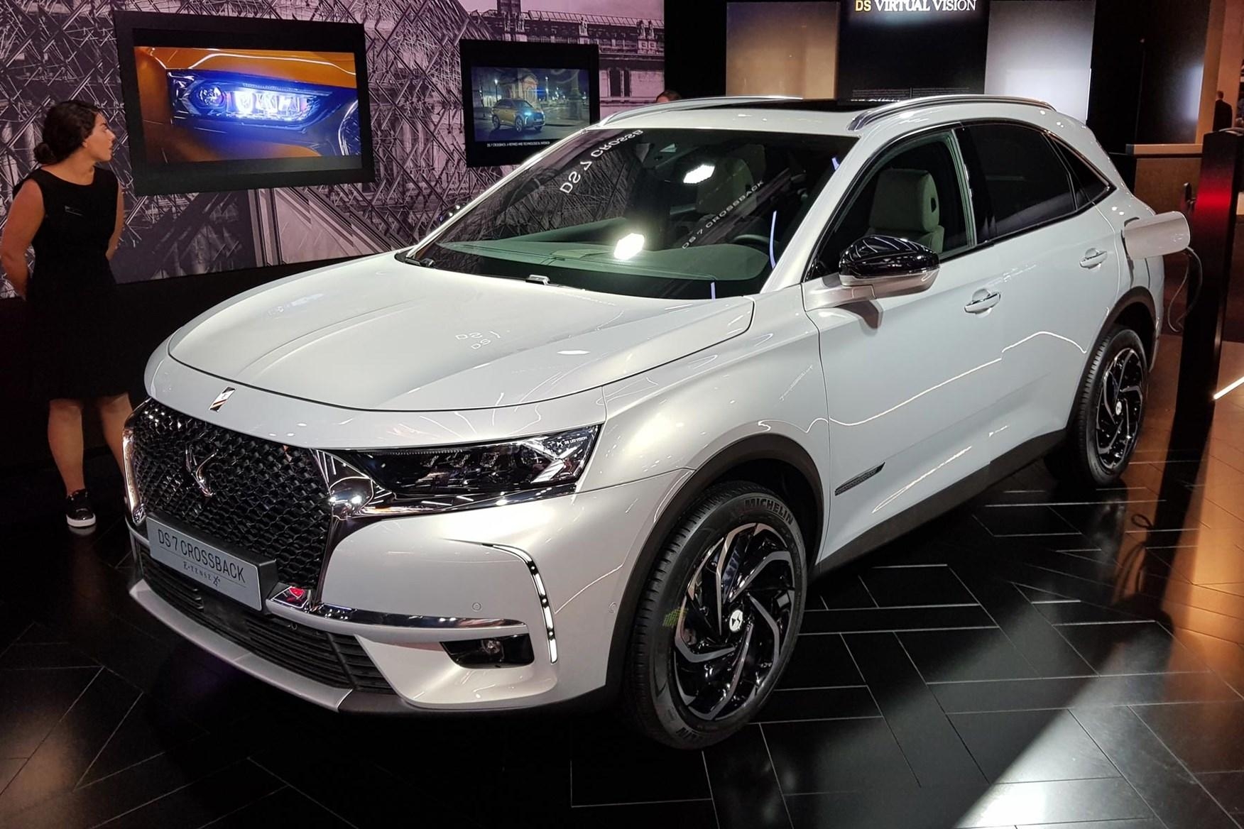 1760x1170 DS7 Crossback E Tense Hybrid Breaks Cover At Paris Show, Desktop