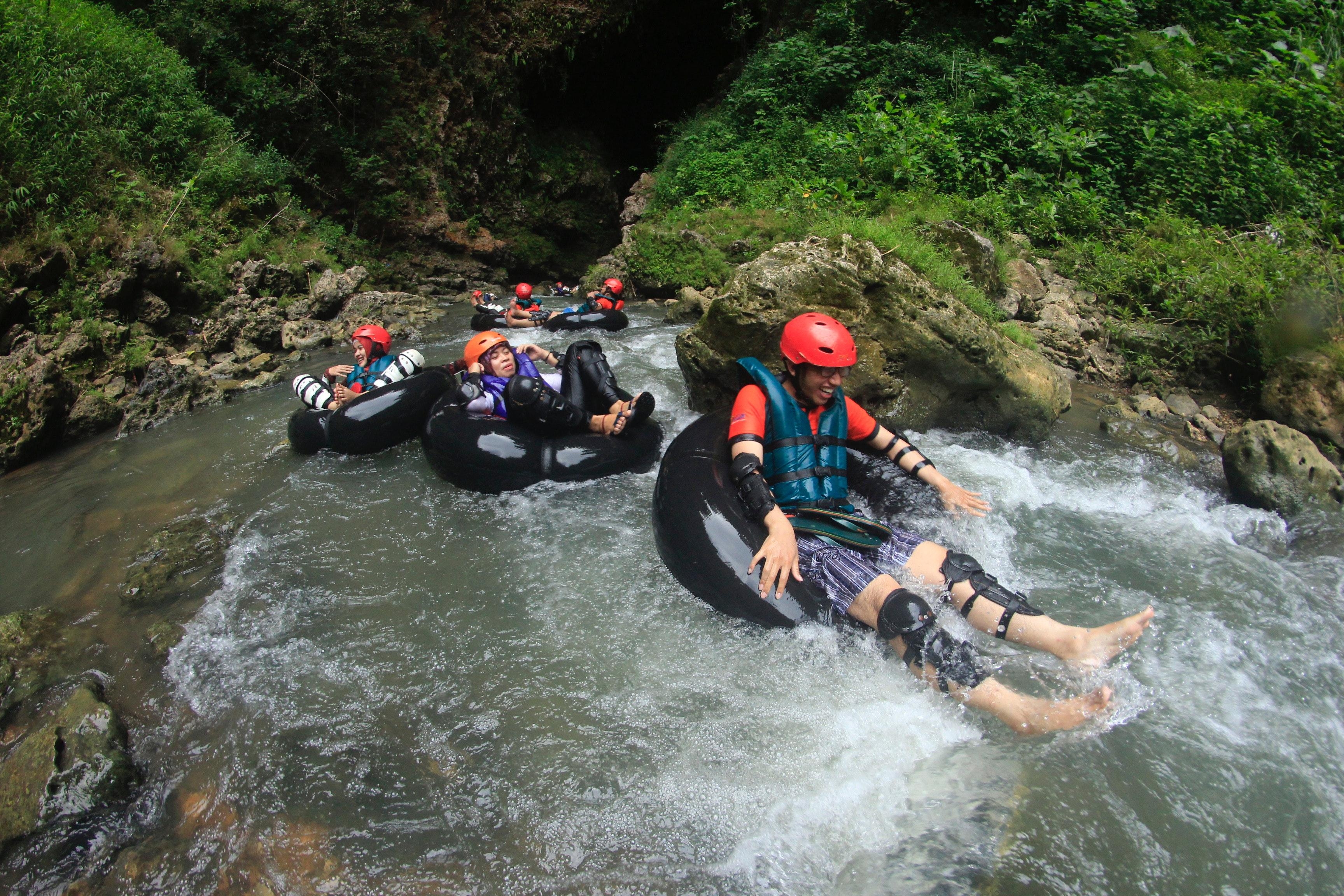 3460x2310 Beautiful White Water Rafting Photo, Desktop