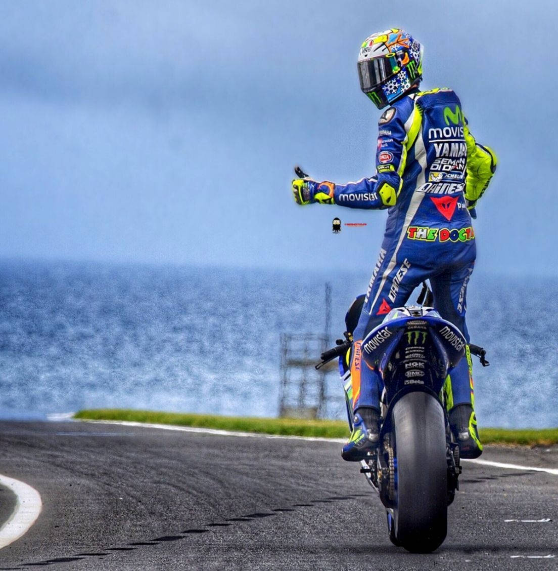 1110x1130 Download Valentino Rossi, the Legendary, Phone