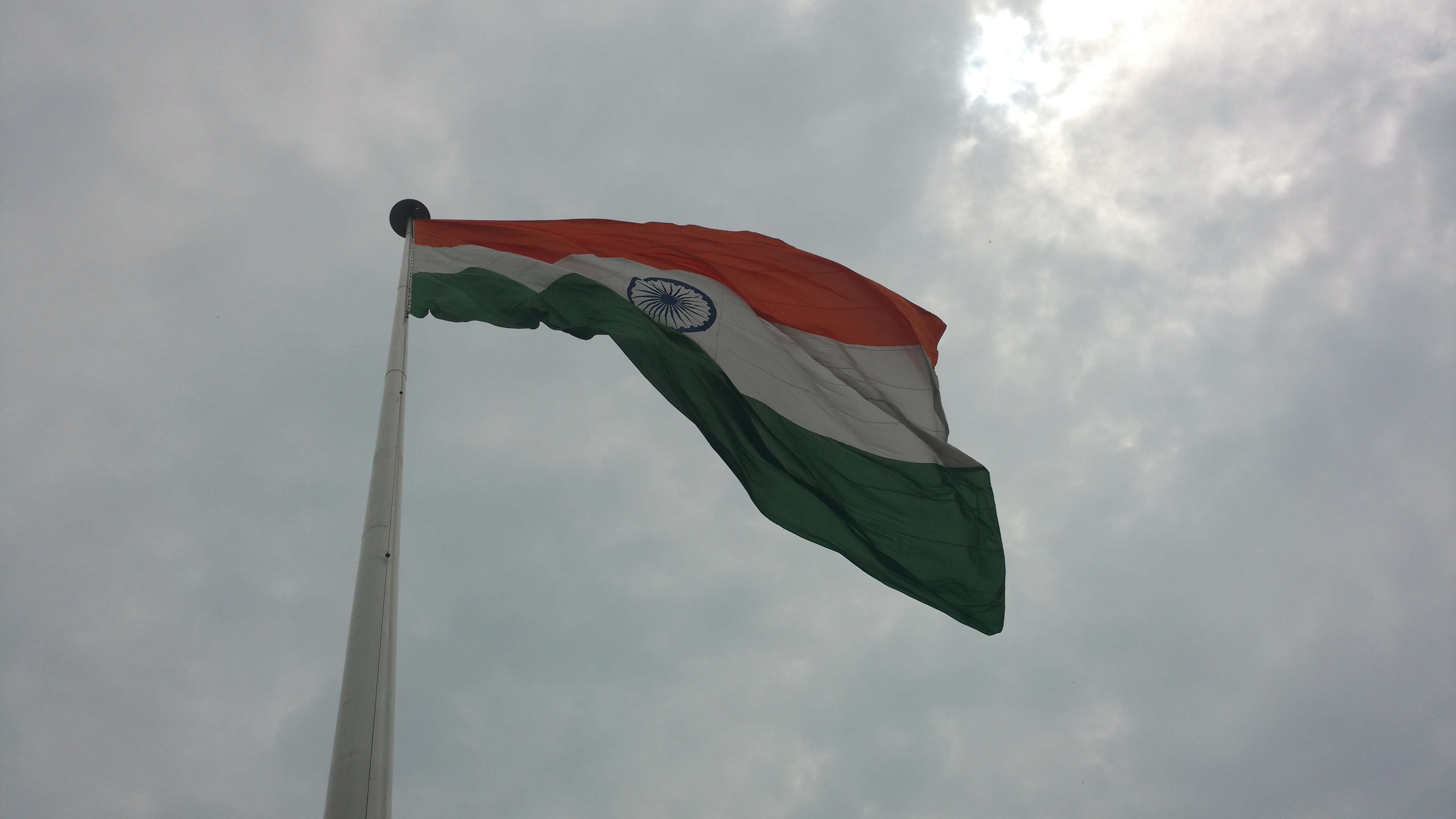 3840x2160  delhi, flag, india, indian, indian flag, tiranga 4k wallpaper JPG 208 kB, Desktop