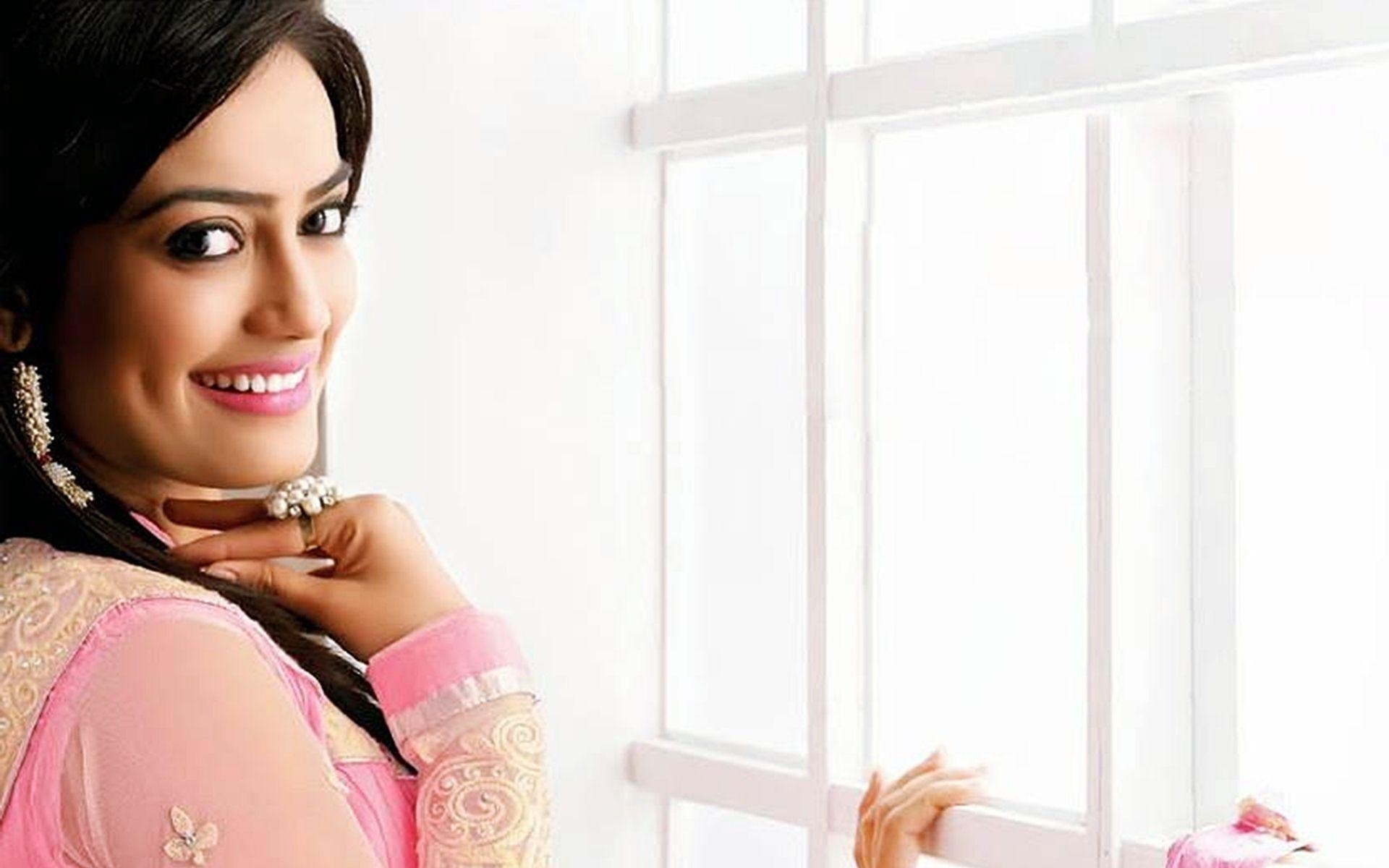 1920x1200 Surbhi Jyoti Beautiful HD Wallpaper 15 HD, Desktop