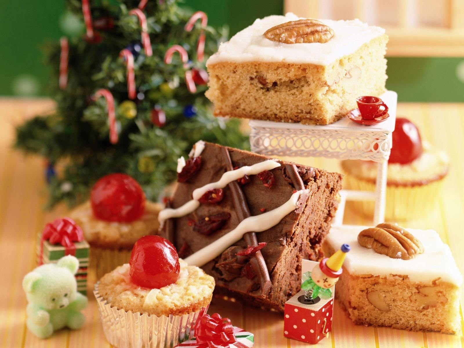 1600x1200 Christmas Traditional Sweets food HD Wallpaper. High Quality, Desktop