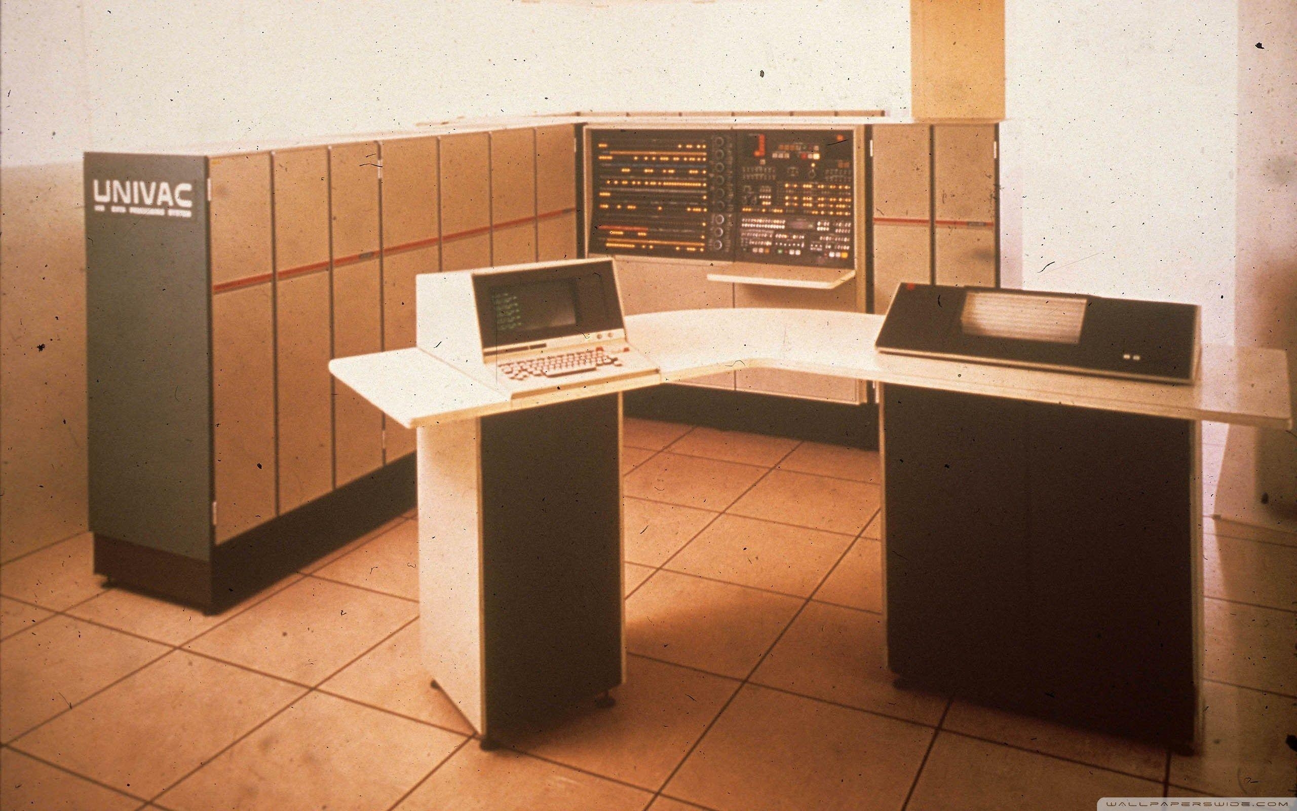 2560x1600 Old Computer ❤ 4K HD Desktop Wallpaper for 4K Ultra HD TV • Tablet, Desktop