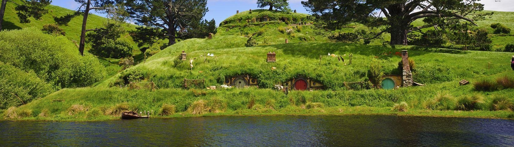 1680x480 The Shire, Middle Earth • Image • WallpaperFusion, Dual Screen