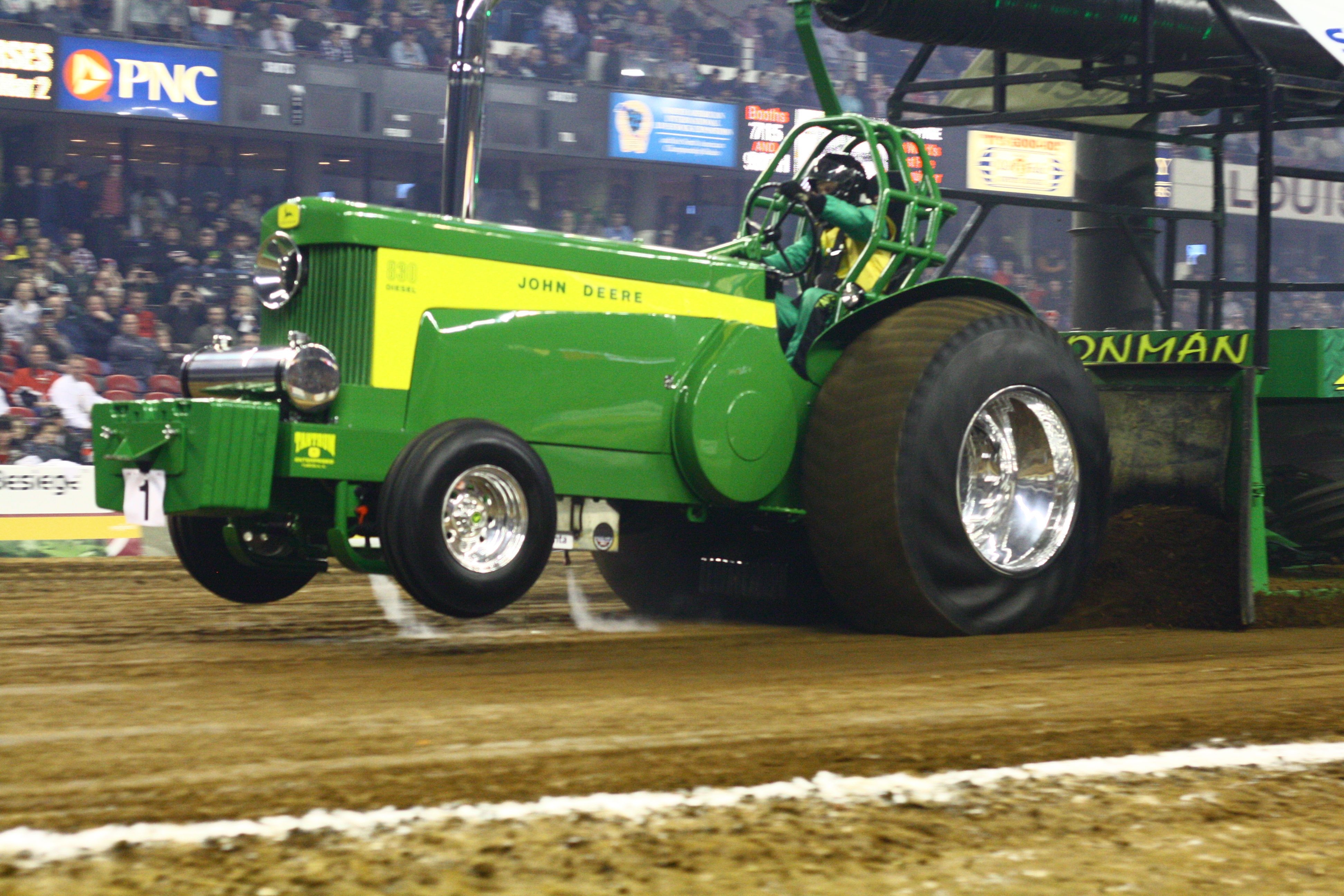 3890x2600 Tractor Pulling Wallpaper, Desktop