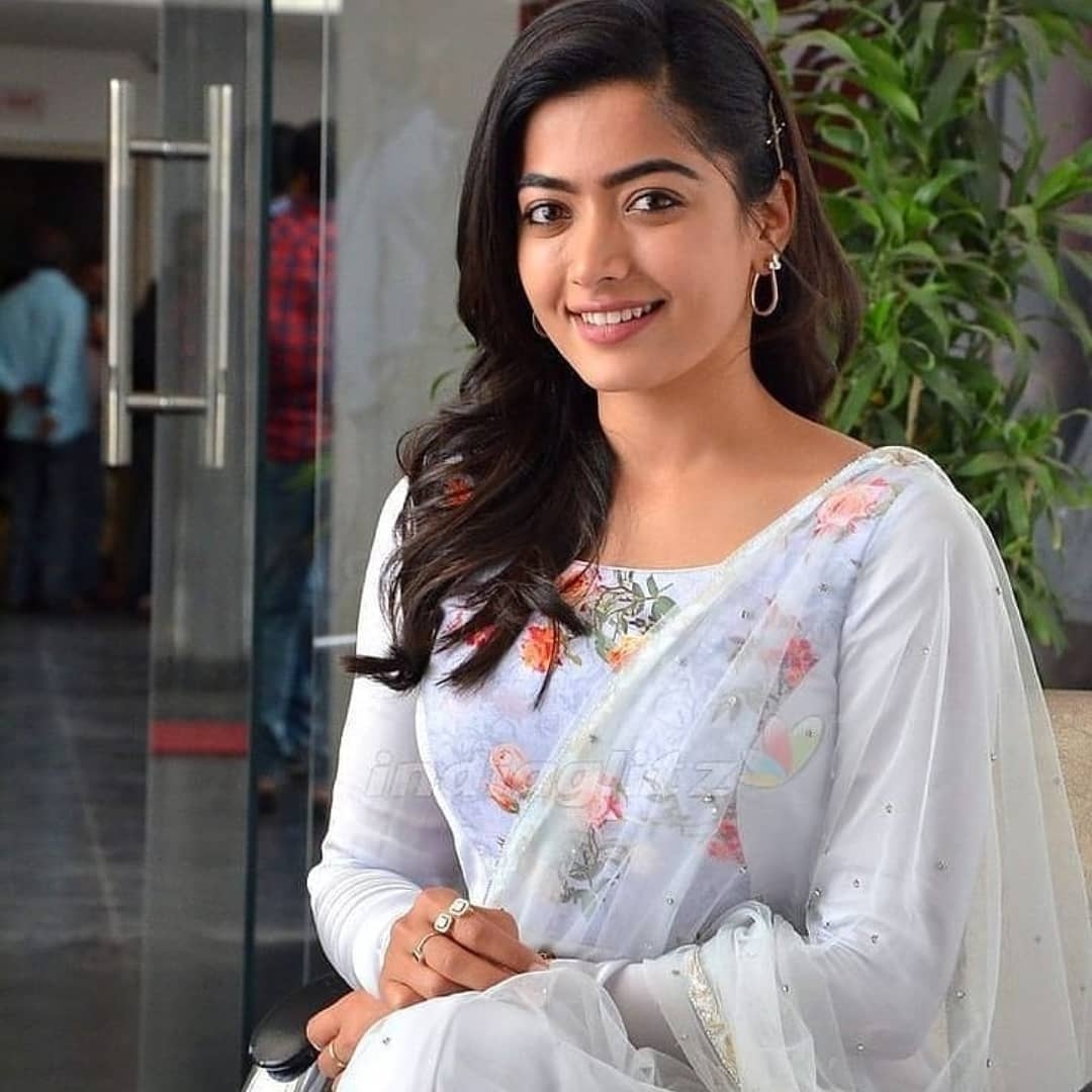 1080x1080 Rashmika Mandana Latest HD Photo, Image, Beautiful Pics, Hot Photo, Phone