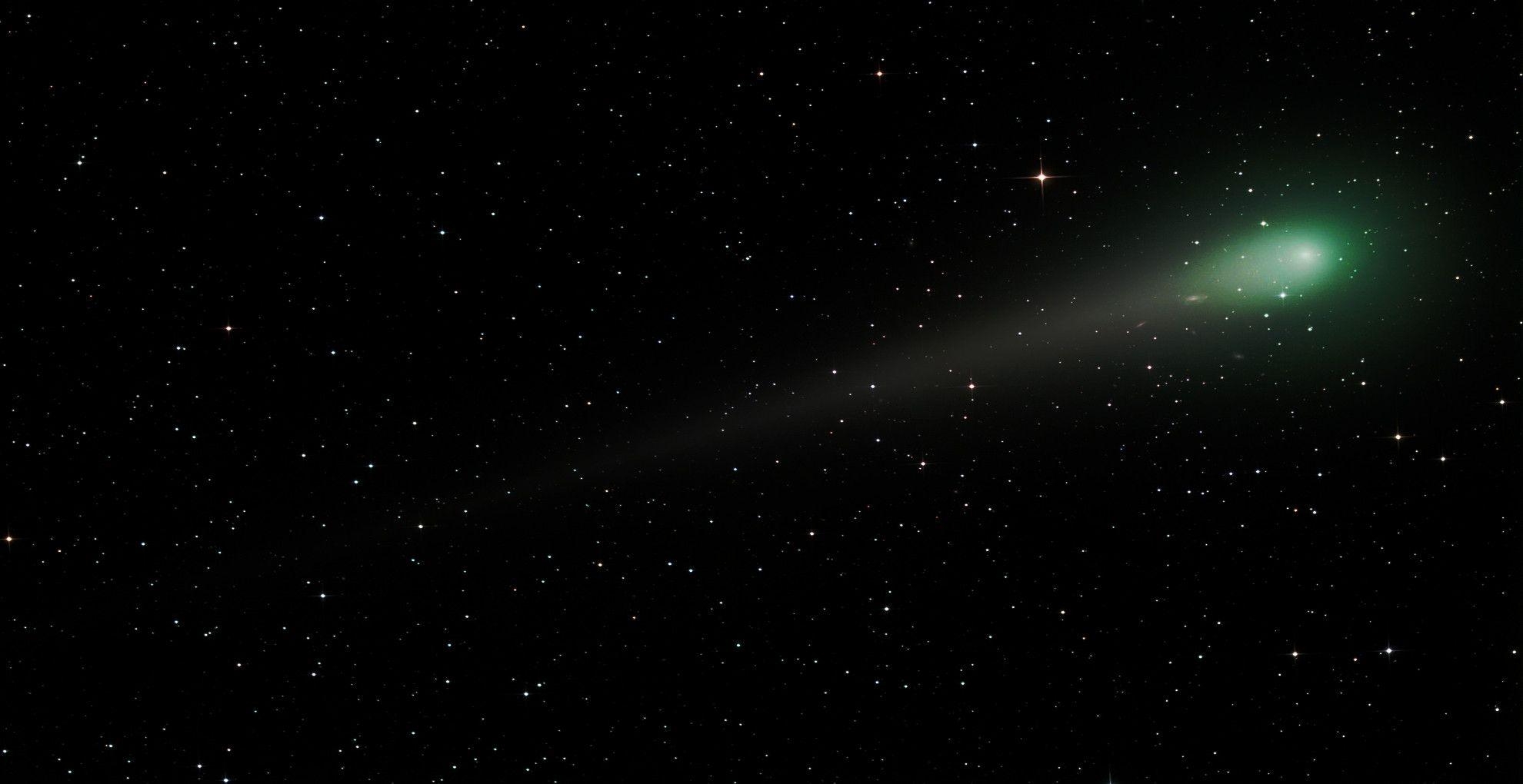 1980x1020 Comet HD Wallpaper, Desktop