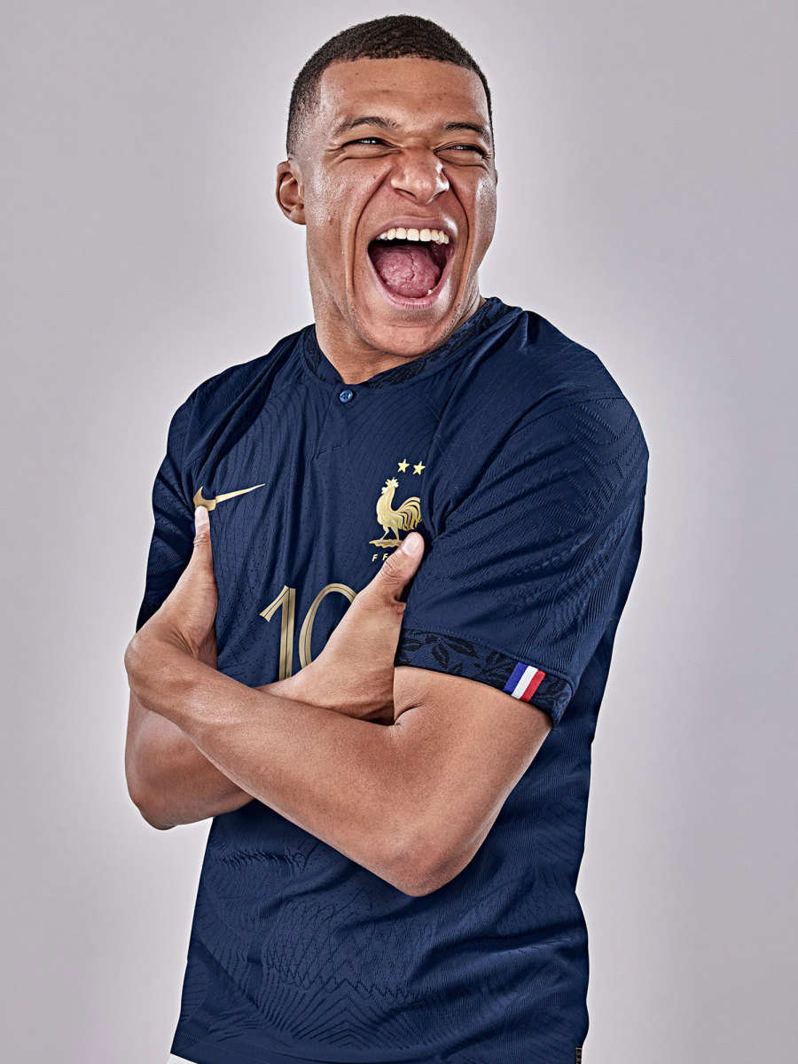 900x1200 Kylian Mbappe: France's World Cup star has his encore in mind, Phone