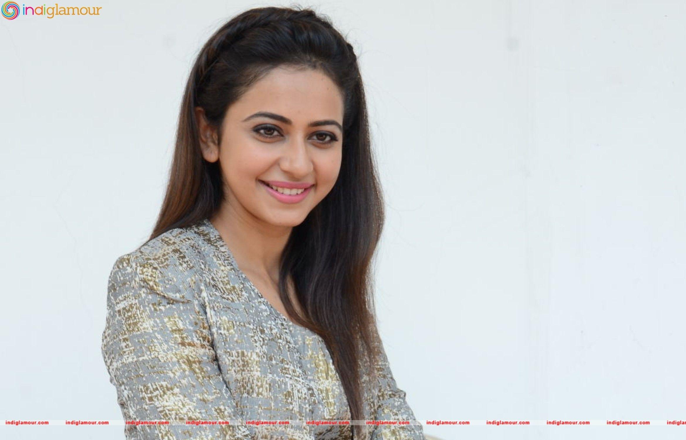 2340x1500 Rakul Preet Singh pics, Desktop