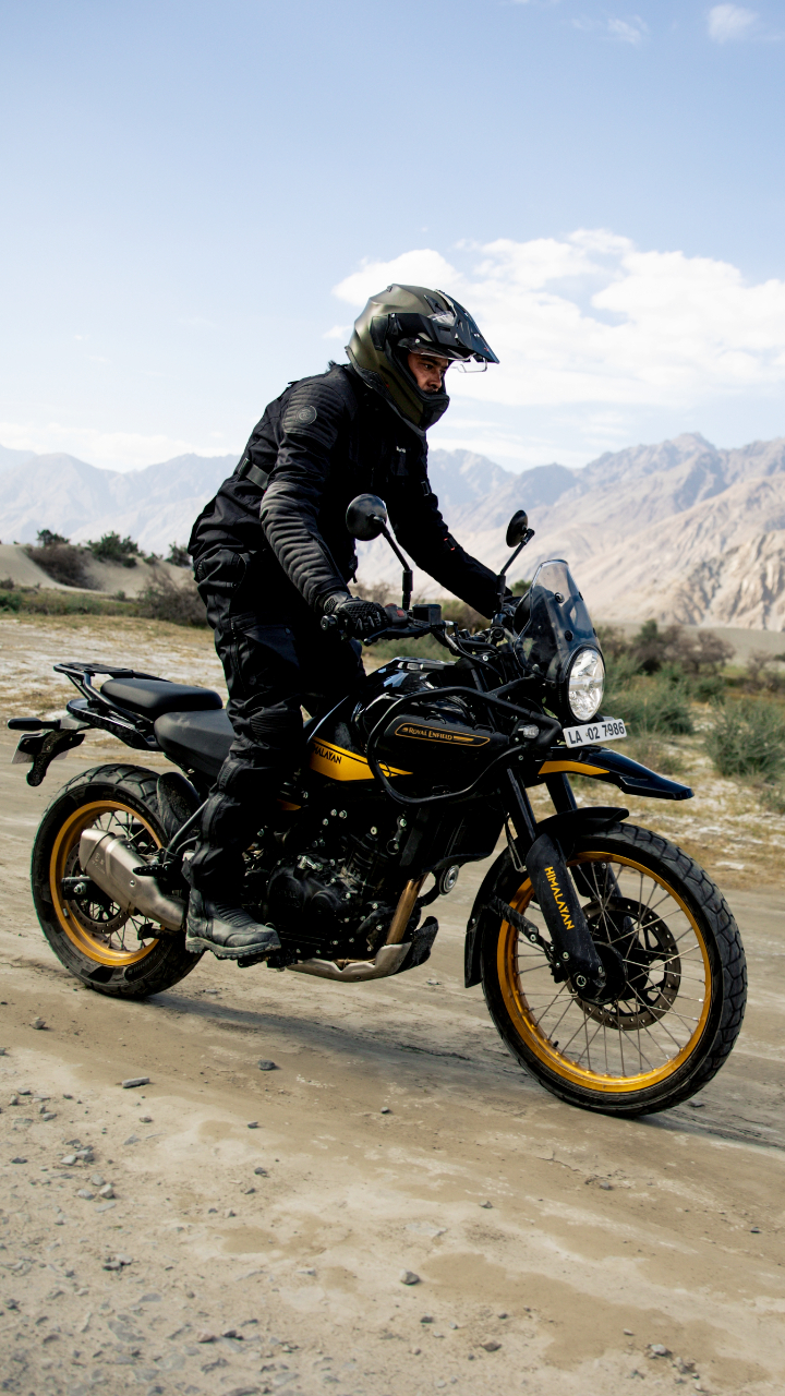 720x1280 Royal Enfield Himalayan 450 detailed, Phone