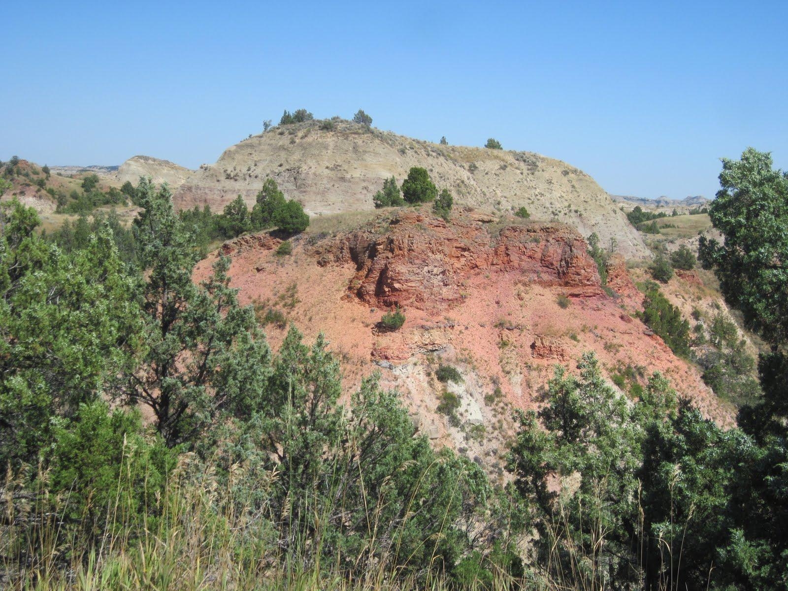 1600x1200 The Schramm Journey: Theodore Roosevelt National Park, Desktop