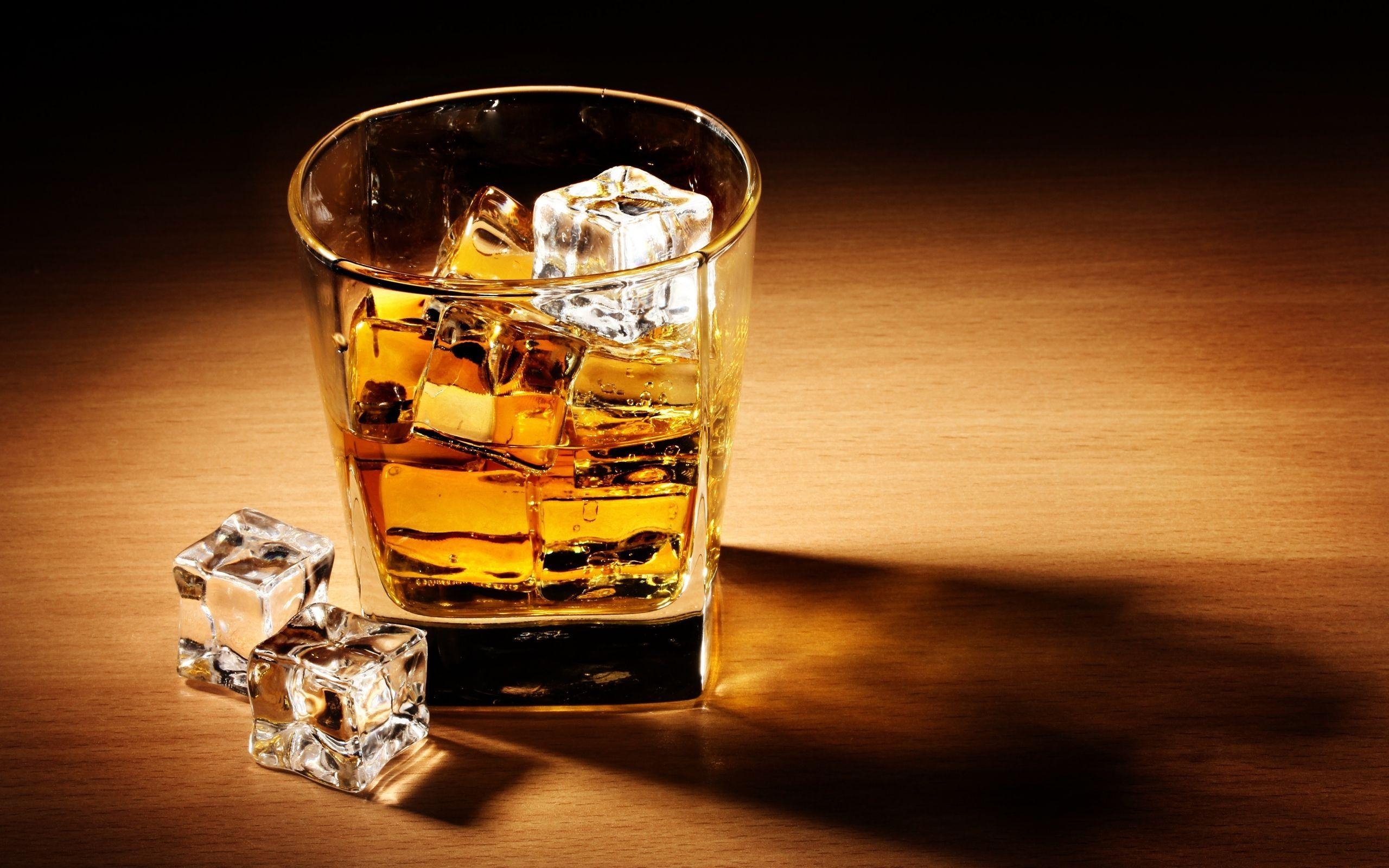 2560x1600 Whisky HD Wallpaper, Desktop