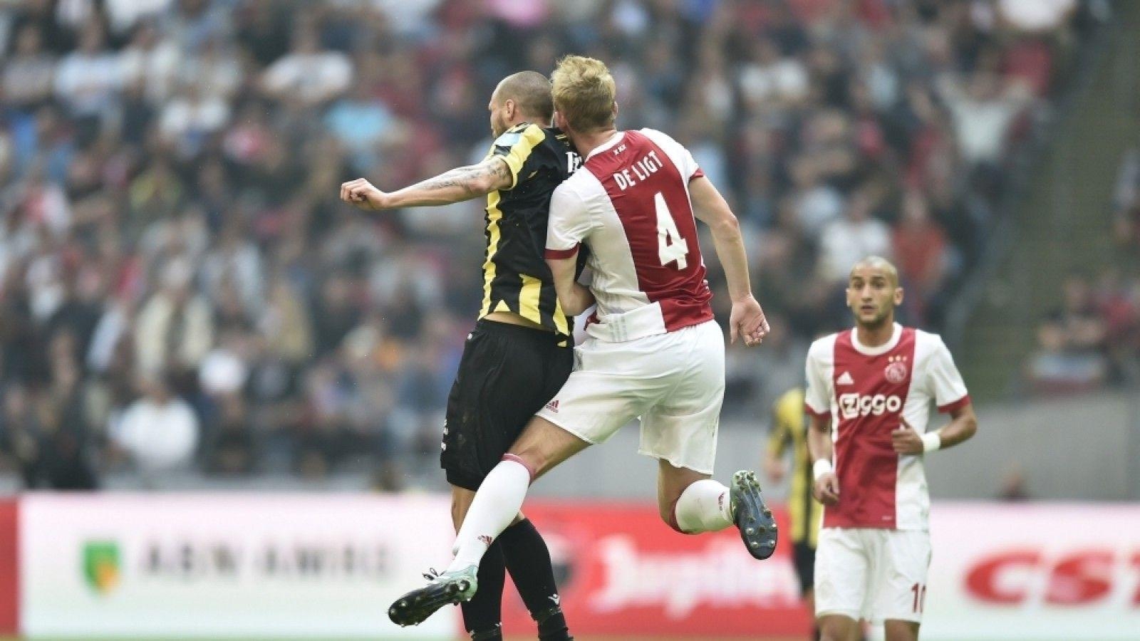 1600x900 Matthijs de Ligt terug op trainingsveld, Desktop