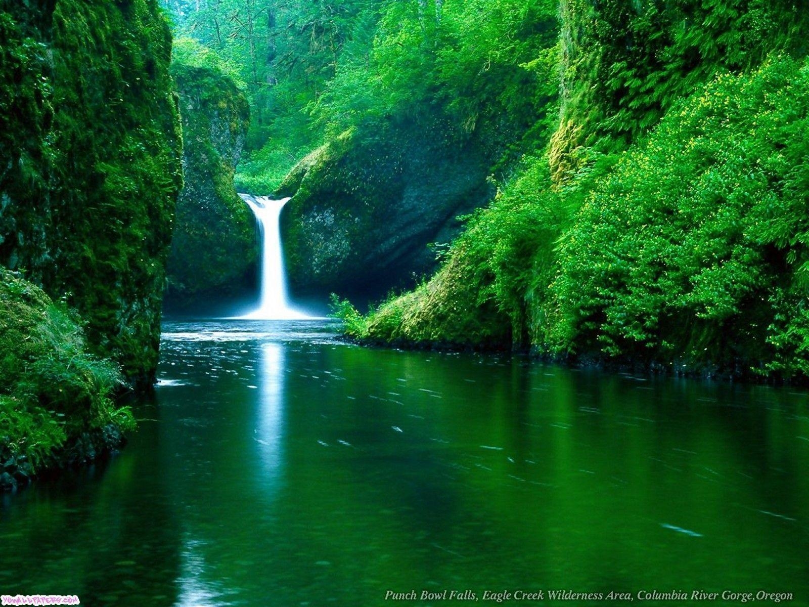 1600x1200 Download attractive and beautiful waterfall wallpaper, Desktop