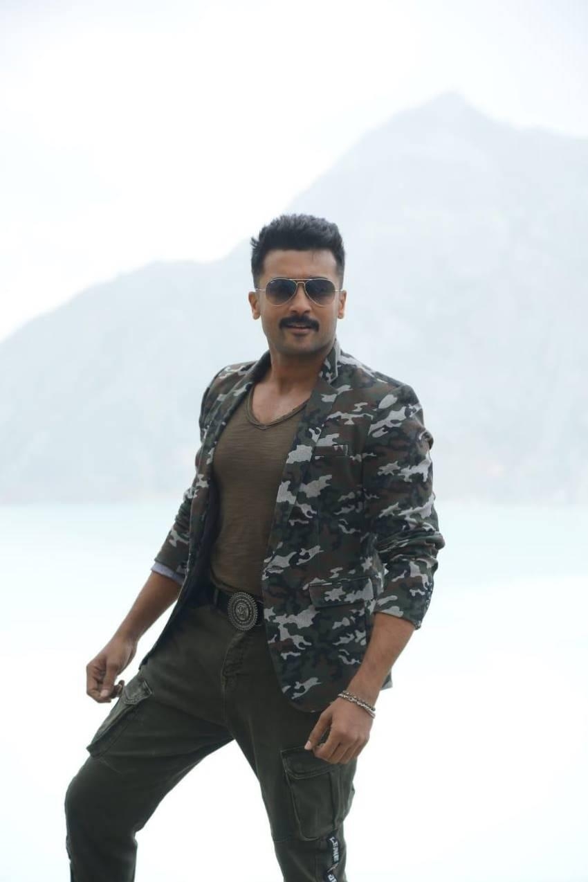 850x1280 Kaappaan Photo: HD Image, Picture, Stills, First Look Posters of Kaappaan Movie, Phone