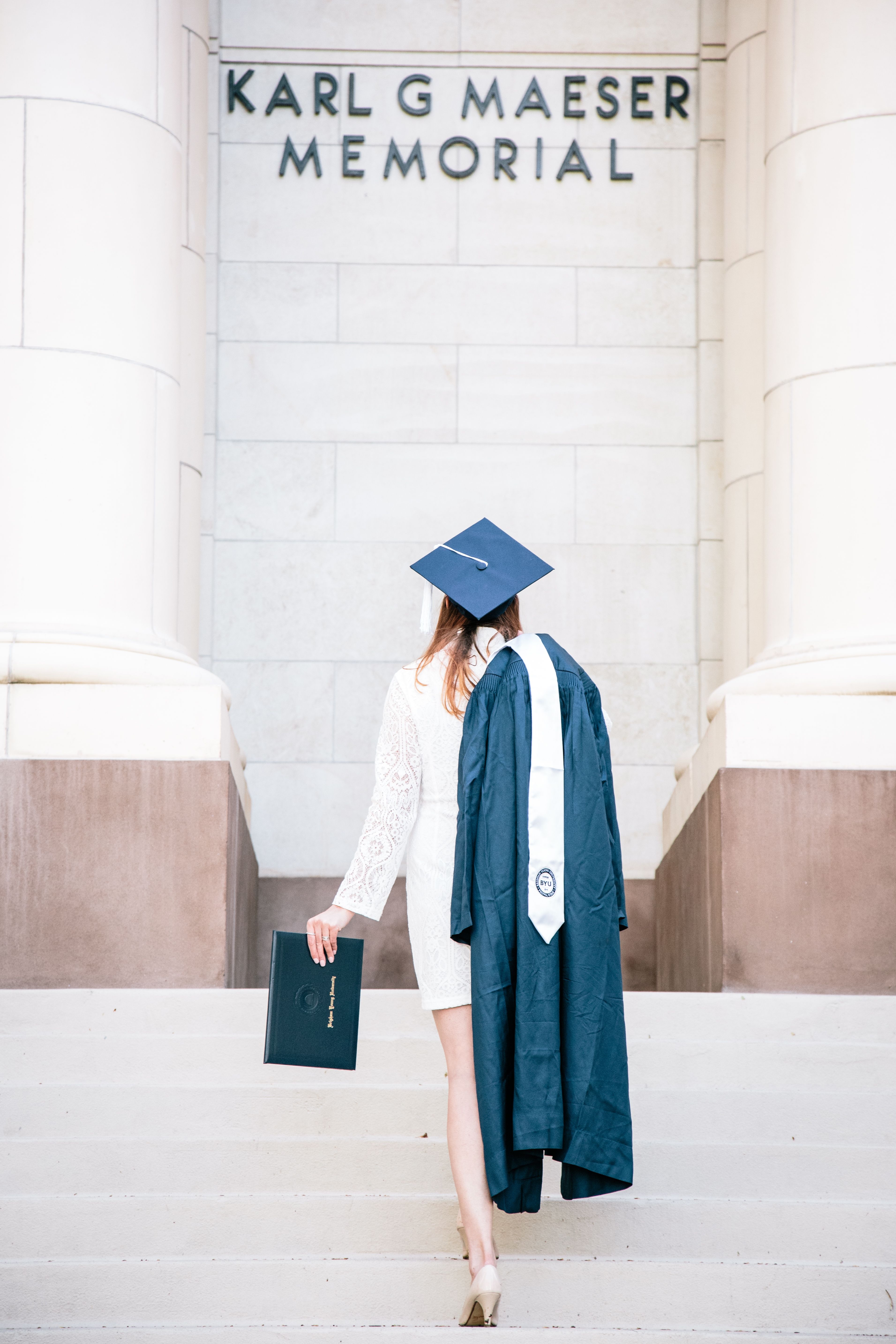 3830x5740 graduation, Phone