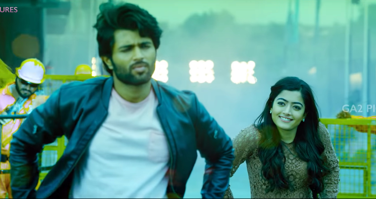 1290x690 GeethaGovindam #YentiYenti #geethagovindamvideosongs #VijayDevarakonda # RashmikaMandanna. Vijay devarakonda, Samantha photo, Movie photo, Desktop