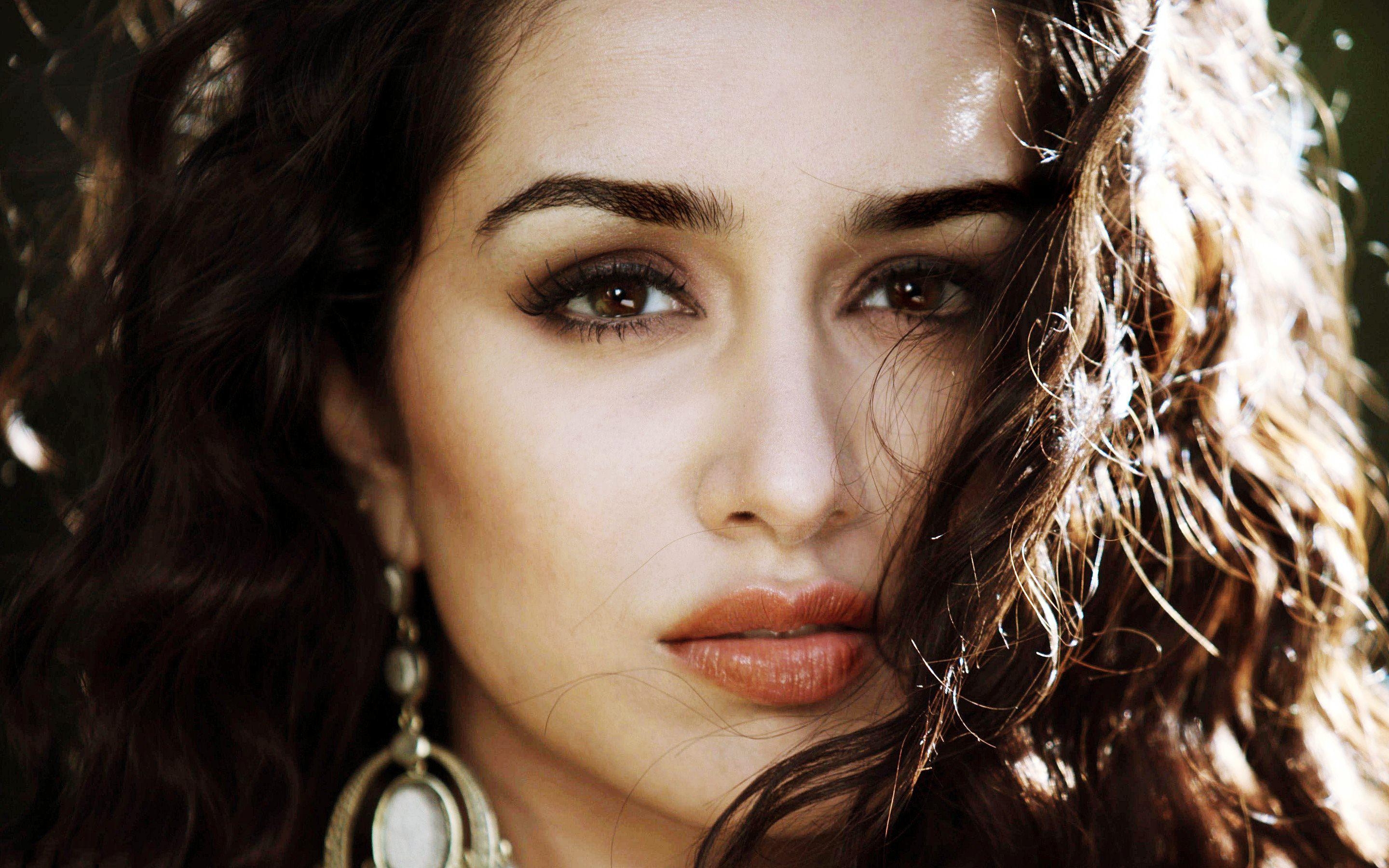 2880x1800 Shraddha Kapoor Picture Is 4K Wallpaper, Desktop