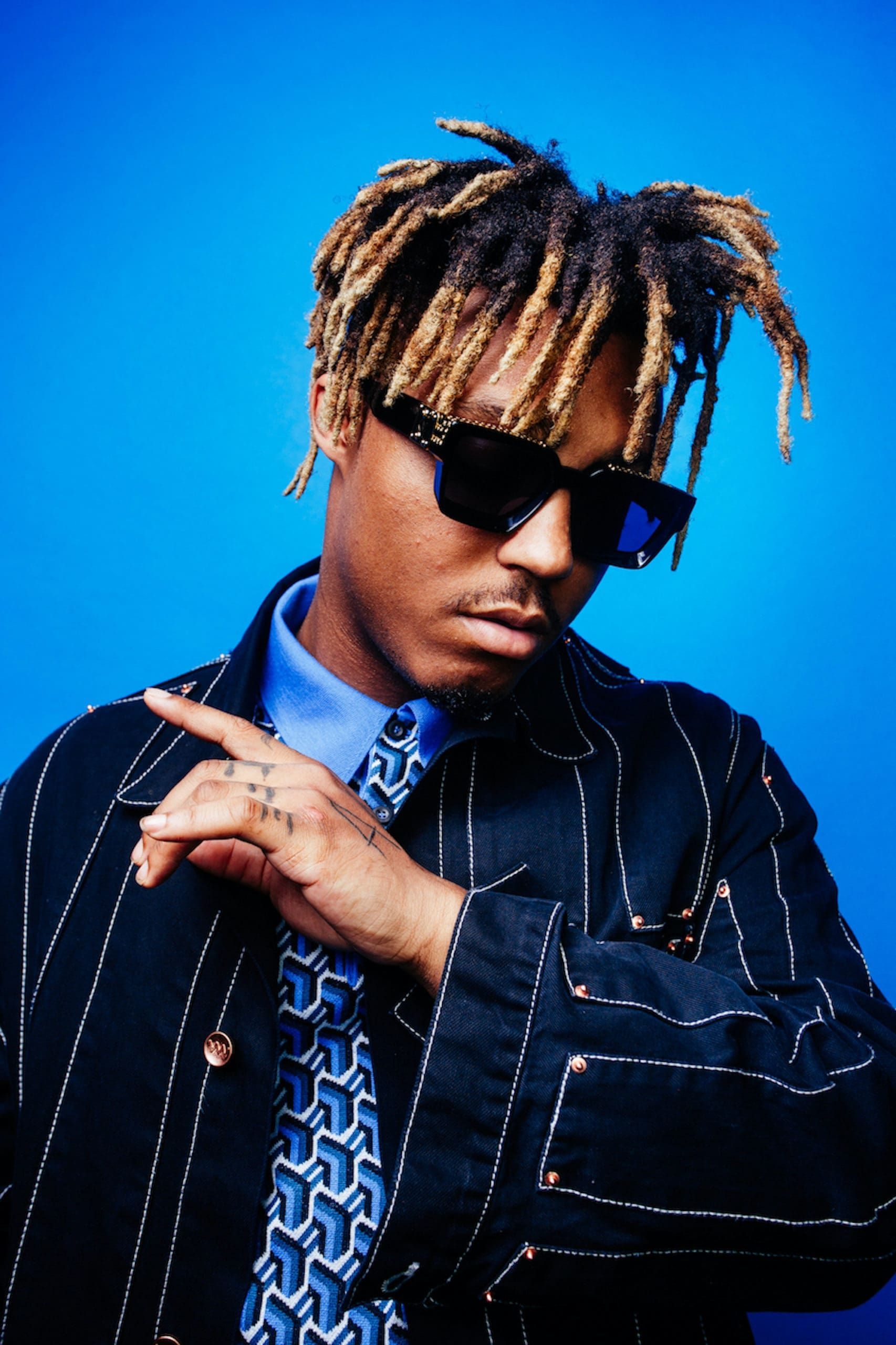 1710x2560 Juice Wrld Wallpaper Background. Blue juice, Juice rapper, Rapper, Phone