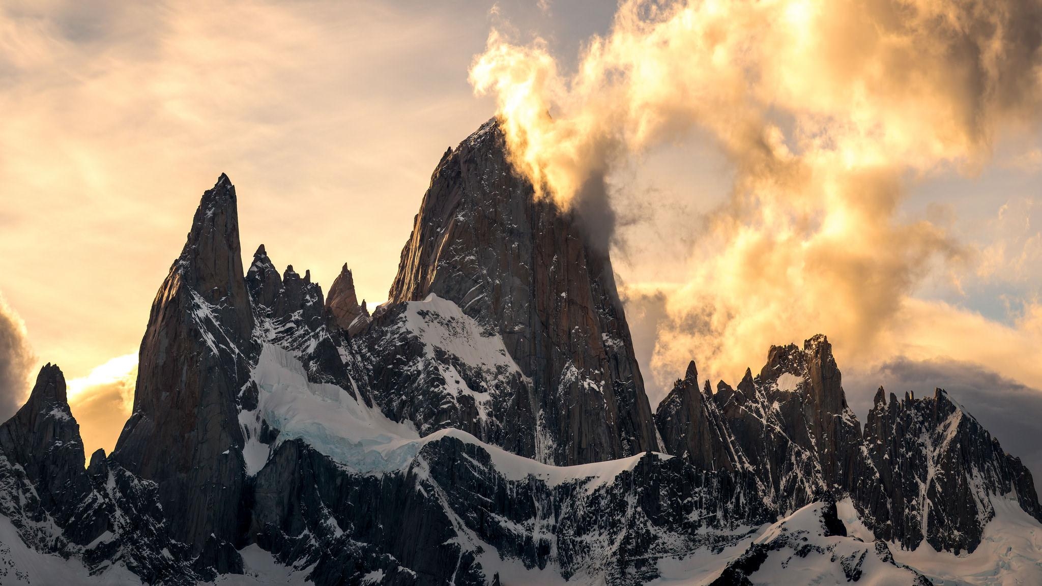 2050x1160 Fitz Roy, Patagonia, Desktop