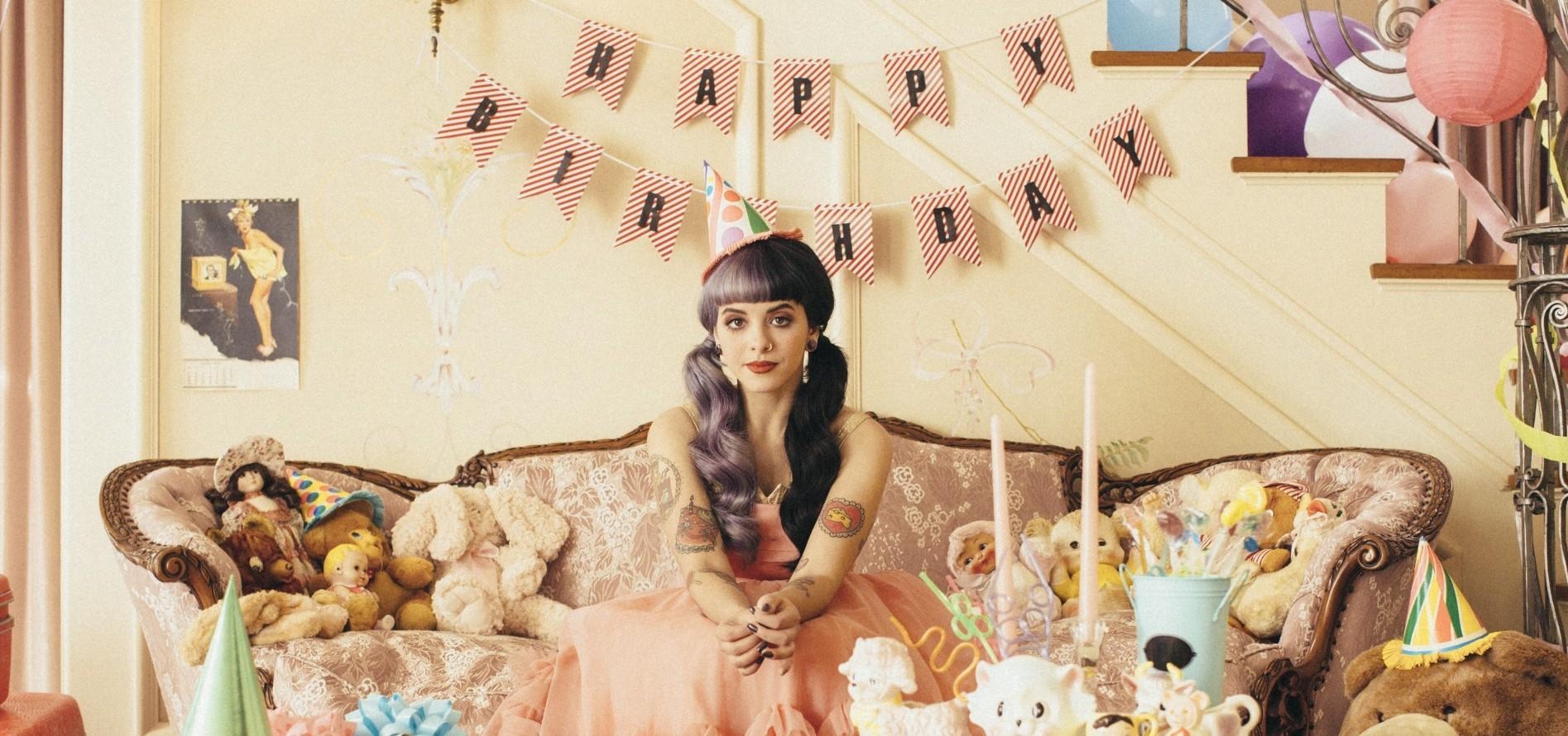 1900x890 Melanie Martinez' Pacify Her Receives Gold Certification In United States, Dual Screen