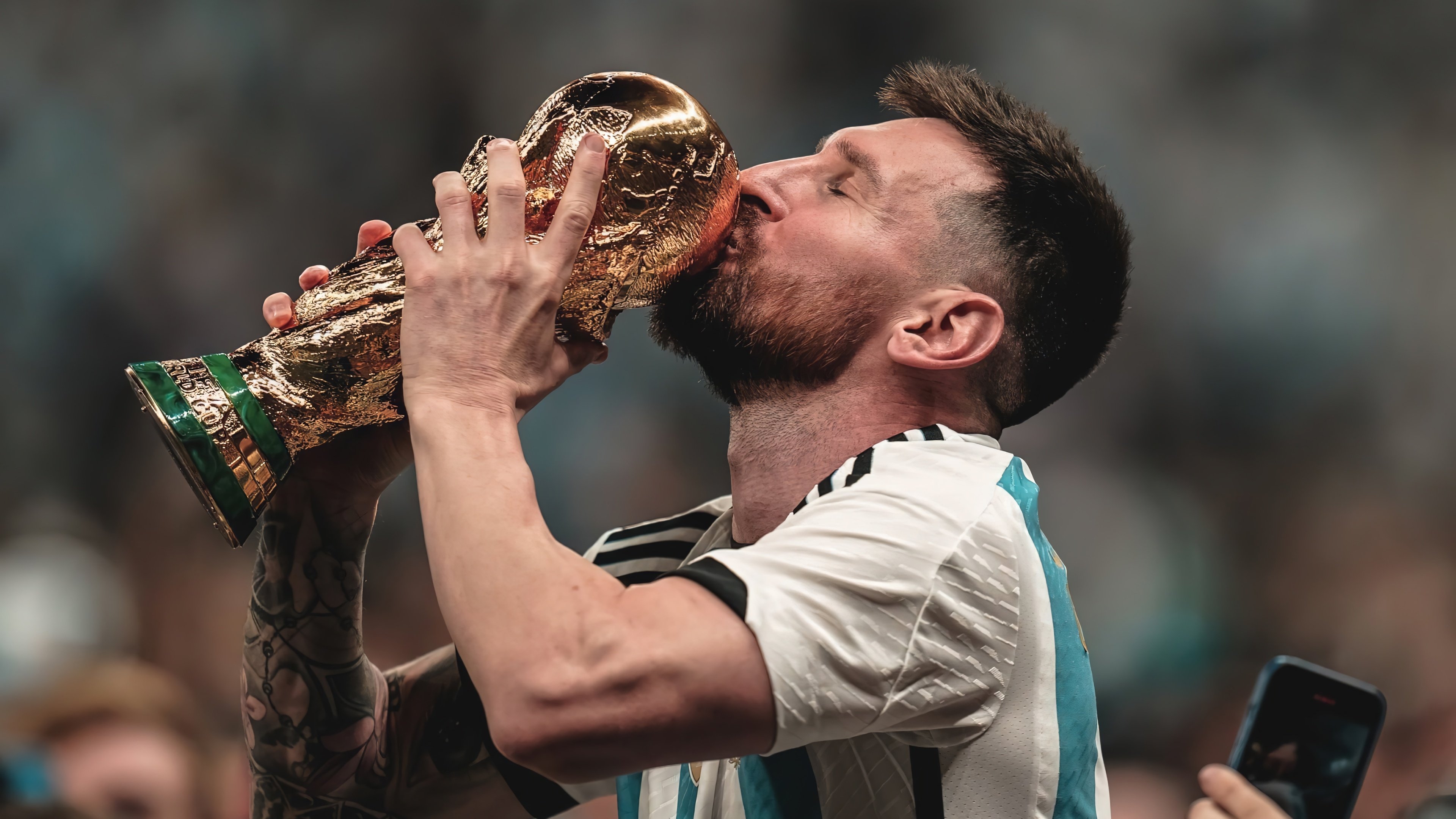 3840x2160 Lionel Messi with trophy FIFA World Cup Wallpaper 4k Ultra HD, Desktop